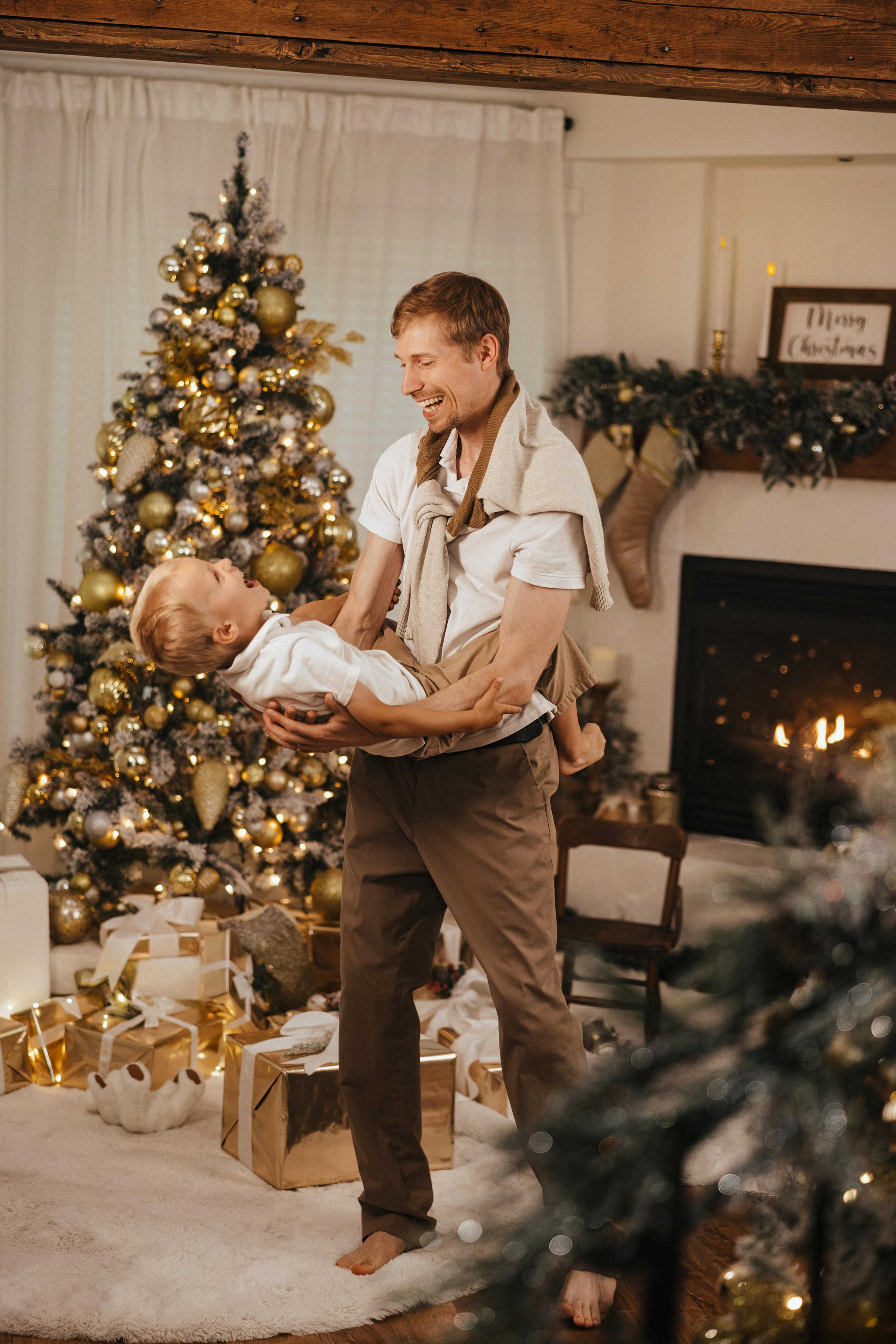 Christmas photo shoot 2025. Ivan Skufinsky — wedding and family photographer in Vancouver