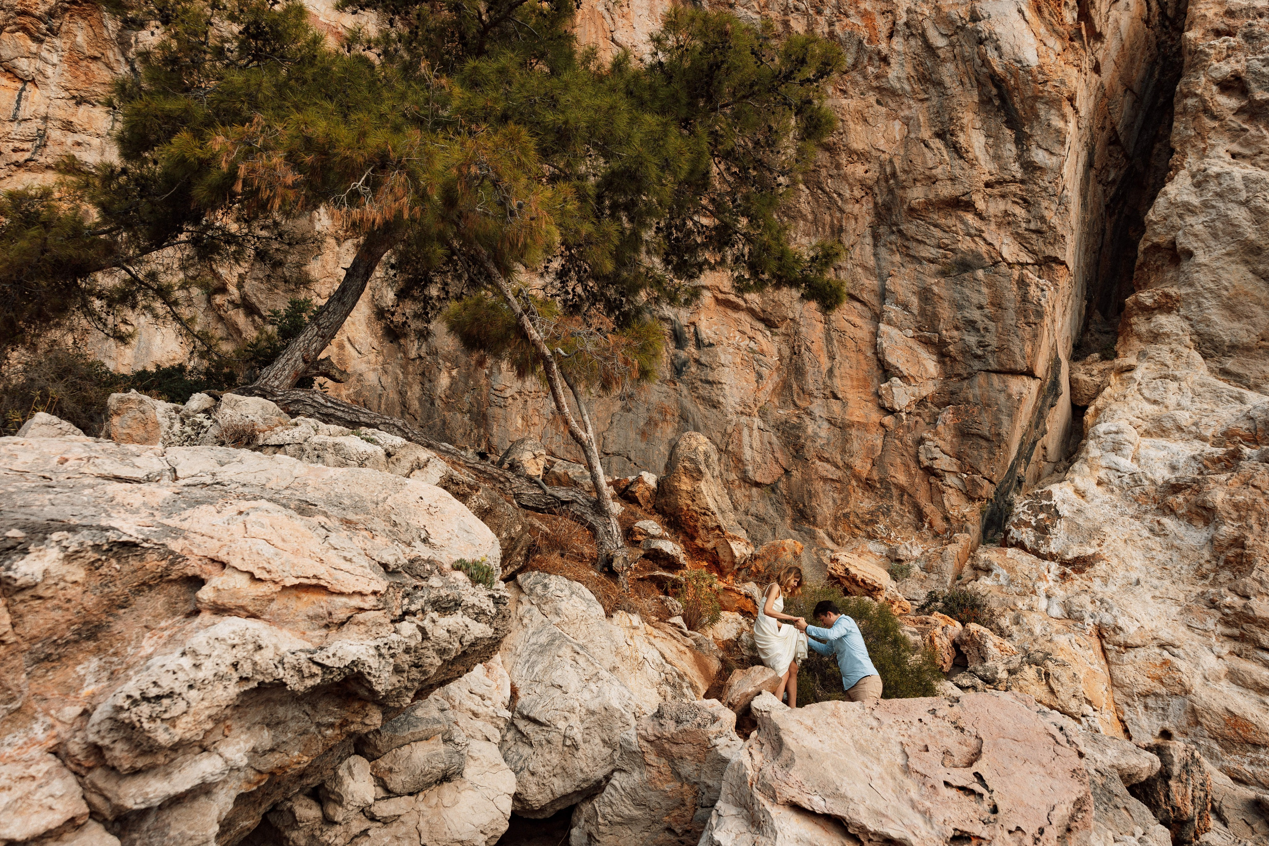 Couples photographer in Vancouver BC. Ivan Skufinsky — wedding and family photographer in Vancouver