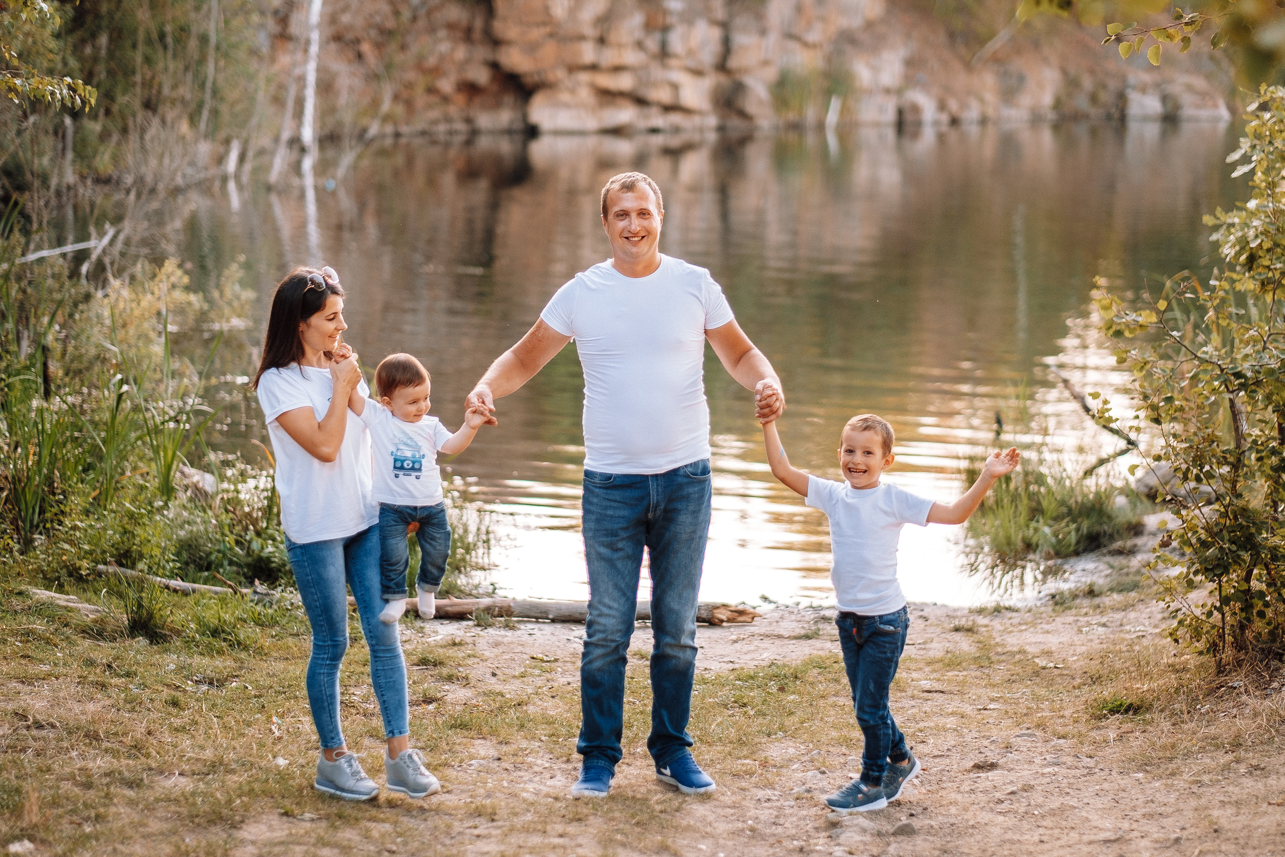 FamilyStory Ira+Kolya+Artem+Yaroslav. Ivan Skufinsky — wedding and family photographer in Vancouver