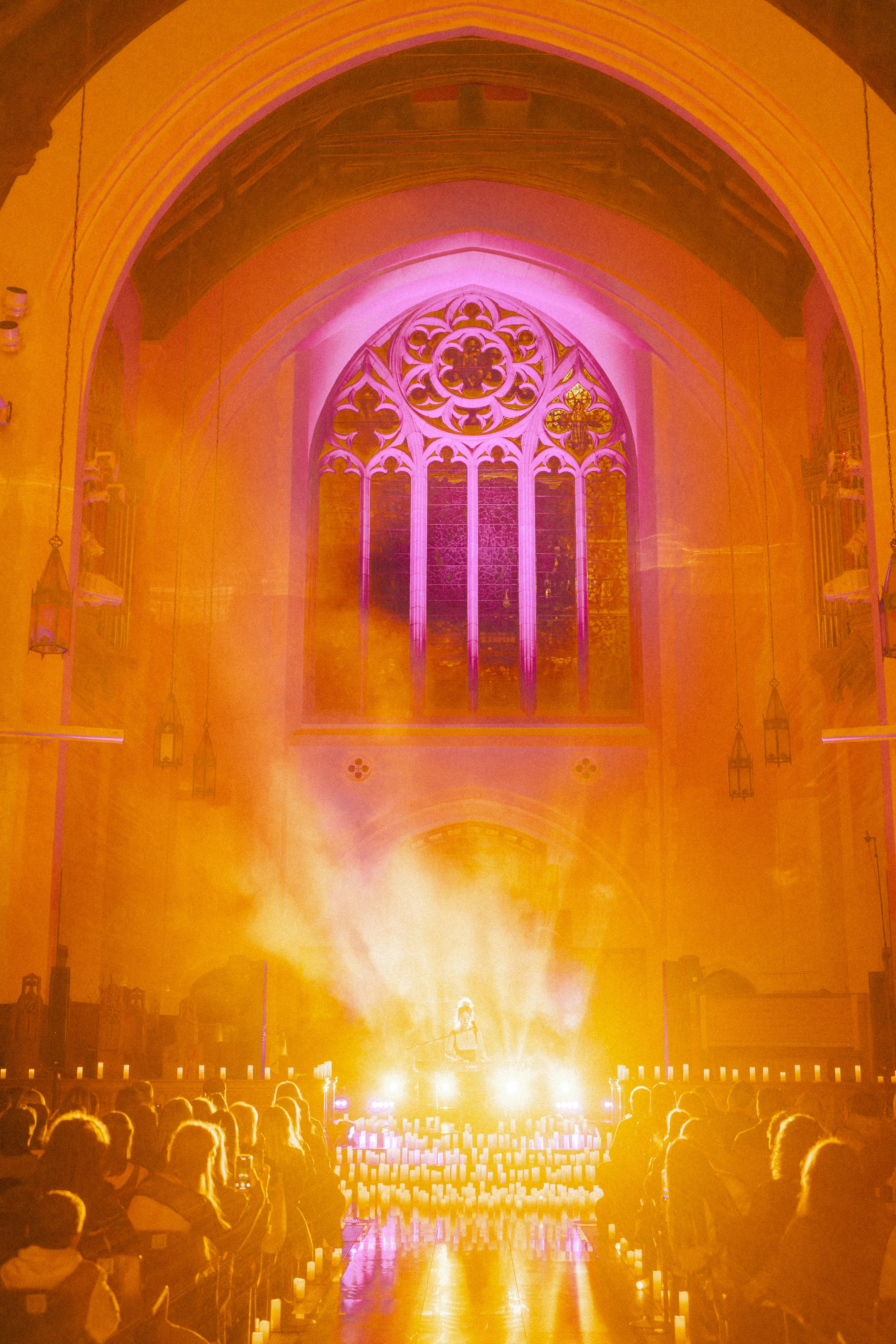 Live concert photography from Vivienne Mort in Vancouver 2025. Ivan Skufinsky — wedding and family photographer in Vancouver