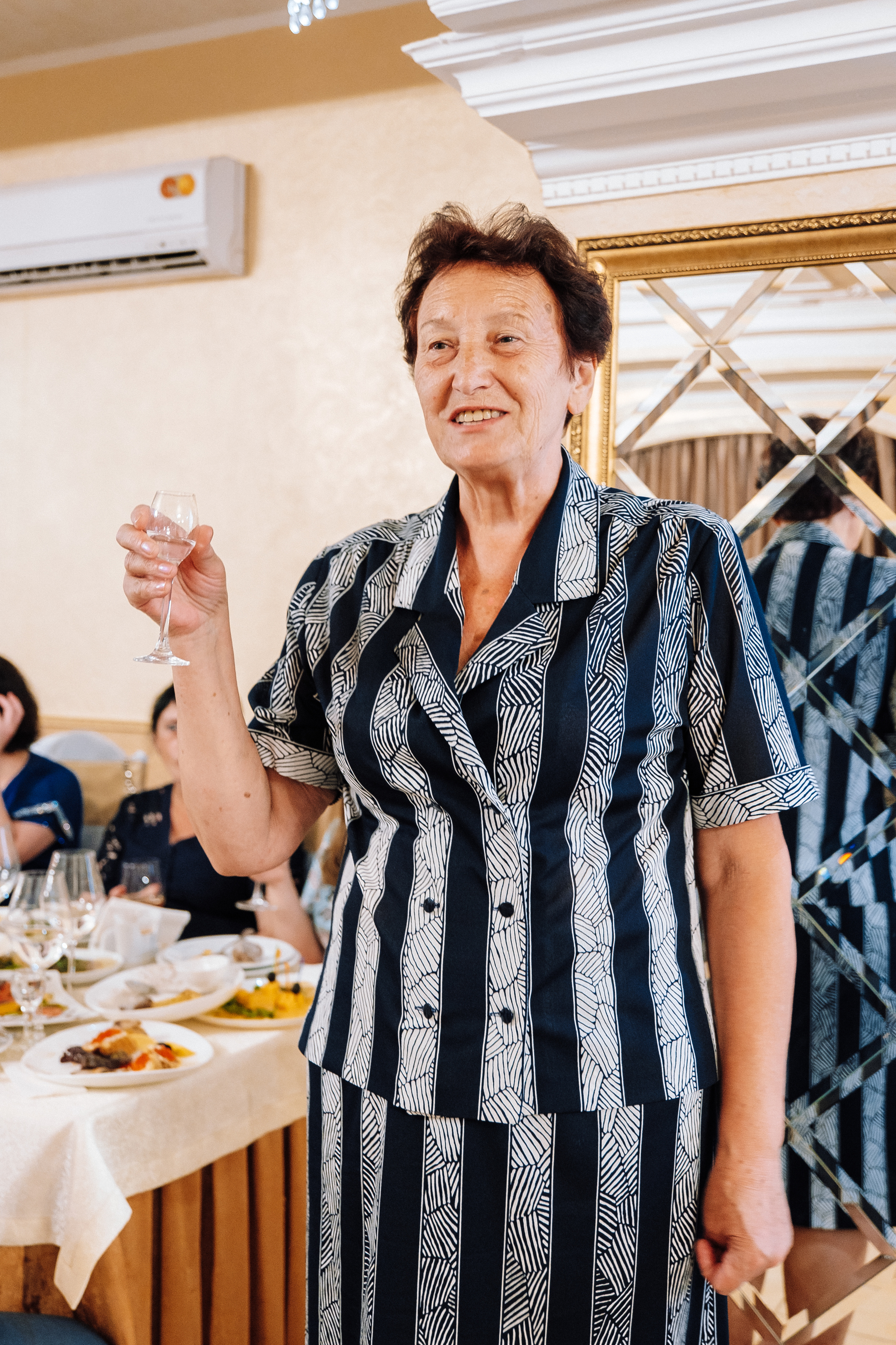 Выпускной школа номер 3. Хмельник. Ivan Skufinsky — wedding and family photographer in Vancouver