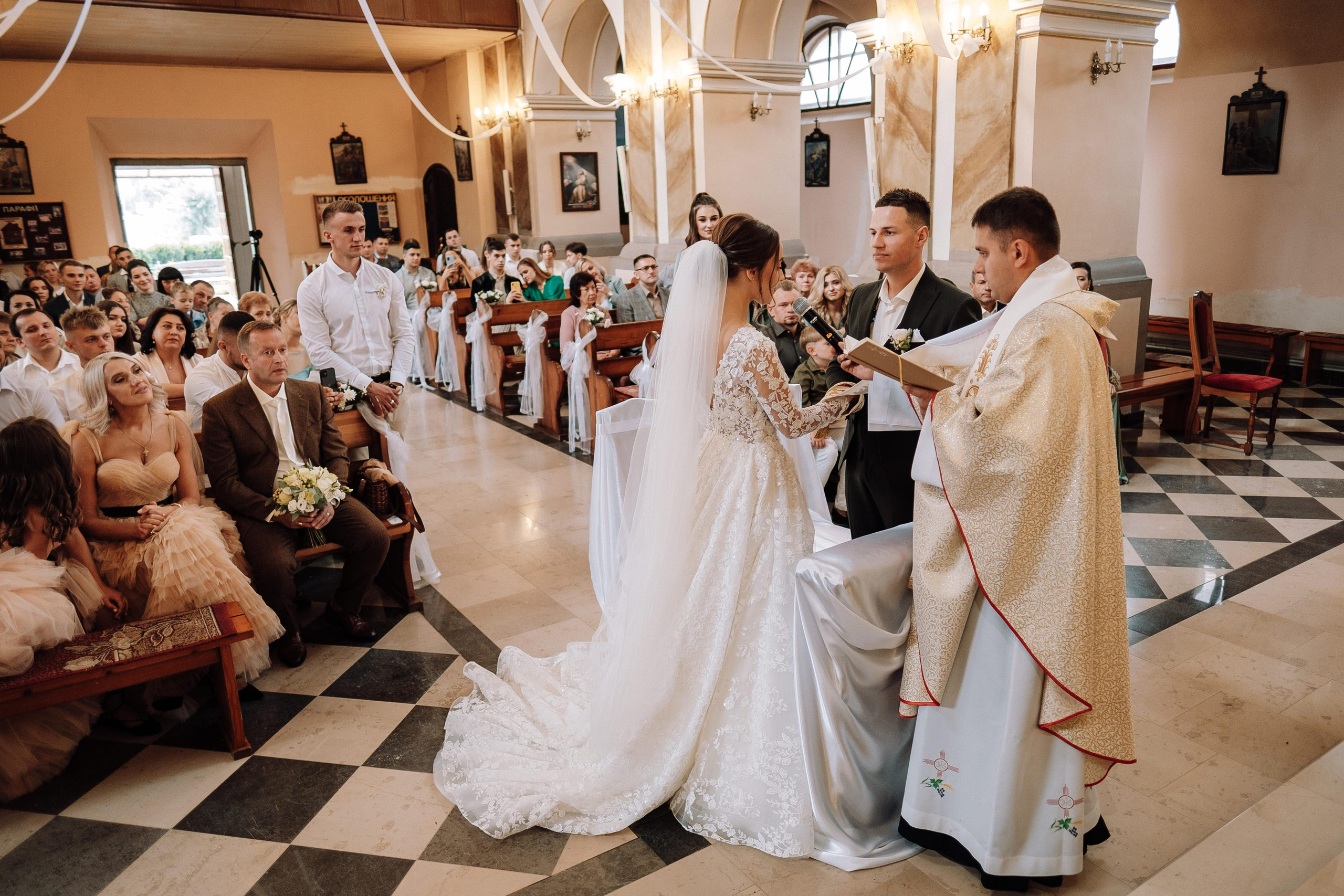 Wedding photographer in Vancouver Весільний фотограф у Ванкувері. Ivan Skufinsky — wedding and family photographer in Vancouver