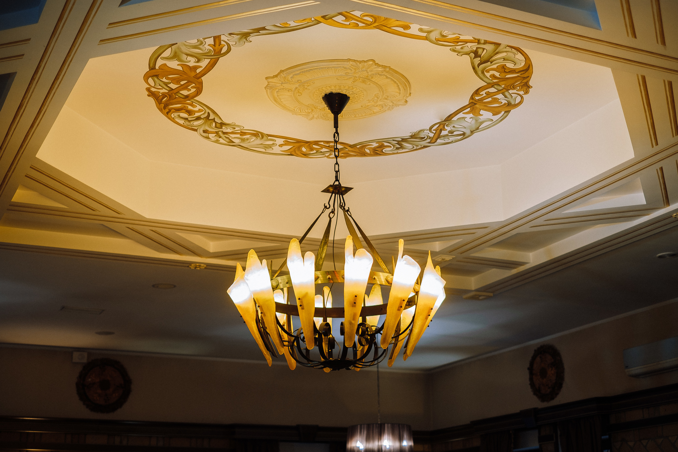 2019 19.10 WeddingStory Евгений+Юлия. Ivan Skufinsky — wedding and family photographer in Vancouver