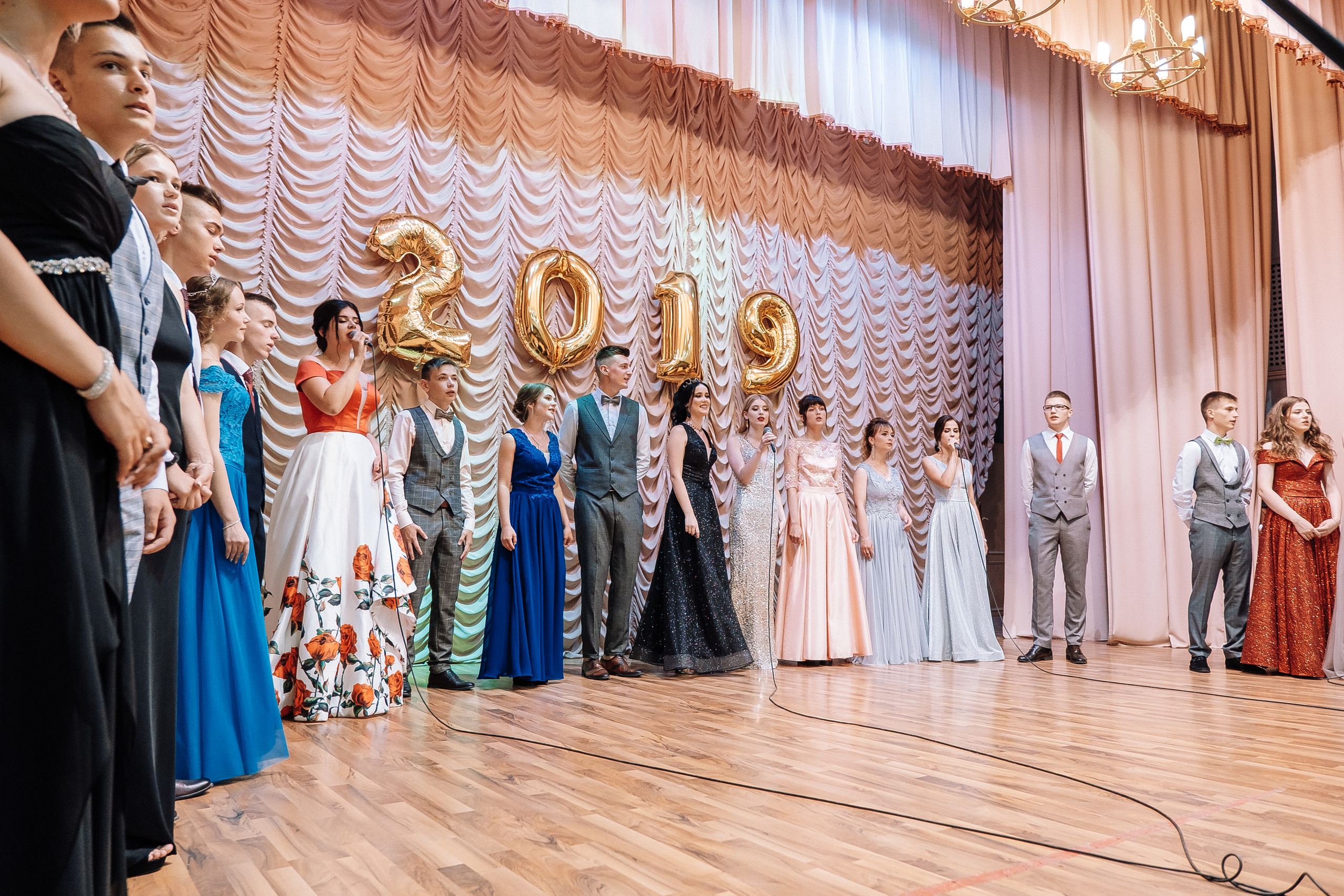 Выпускной школа номер 3. Хмельник. Ivan Skufinsky — wedding and family photographer in Vancouver