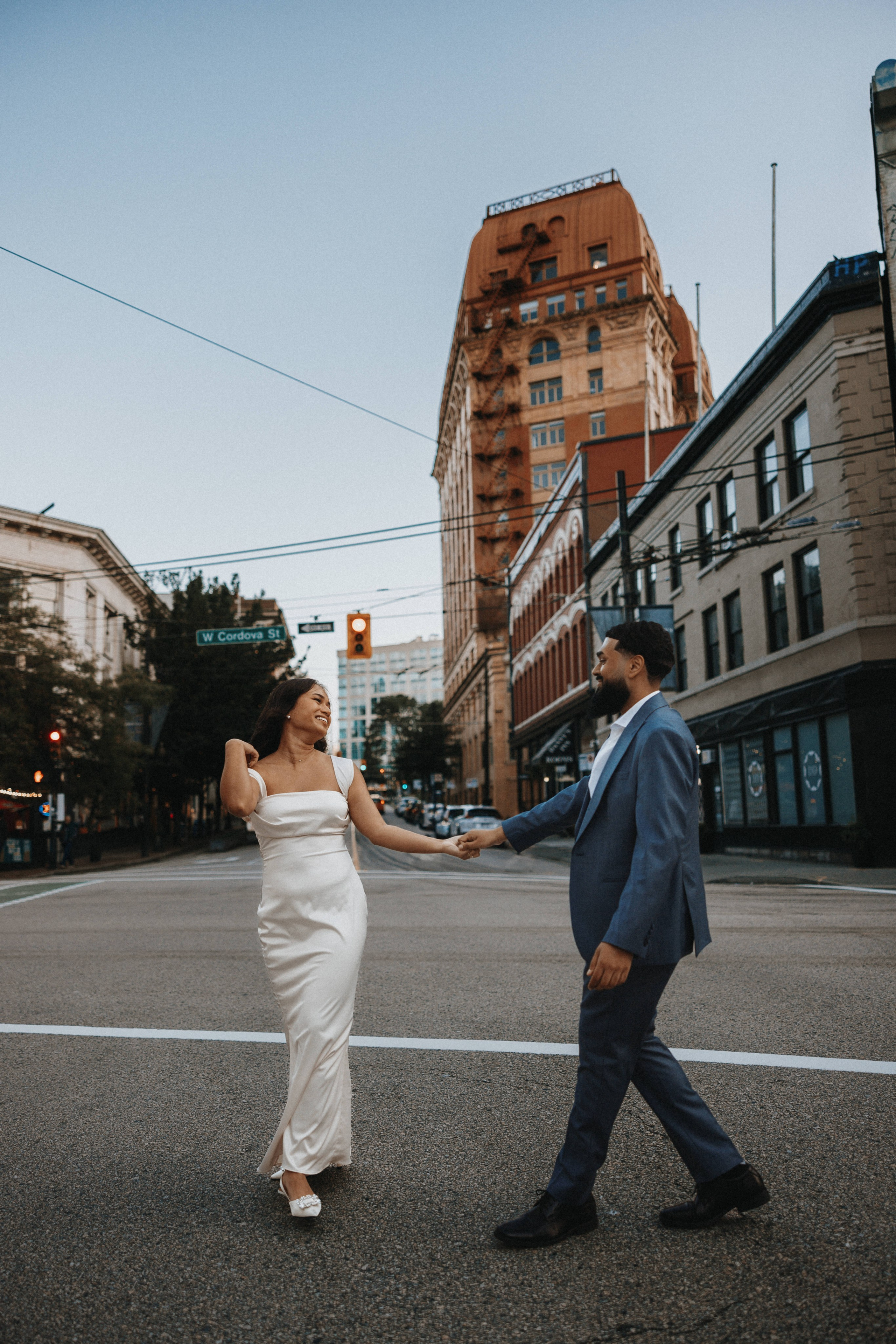 Engagement photographer vancouver. Ivan Skufinsky — wedding and family photographer in Vancouver