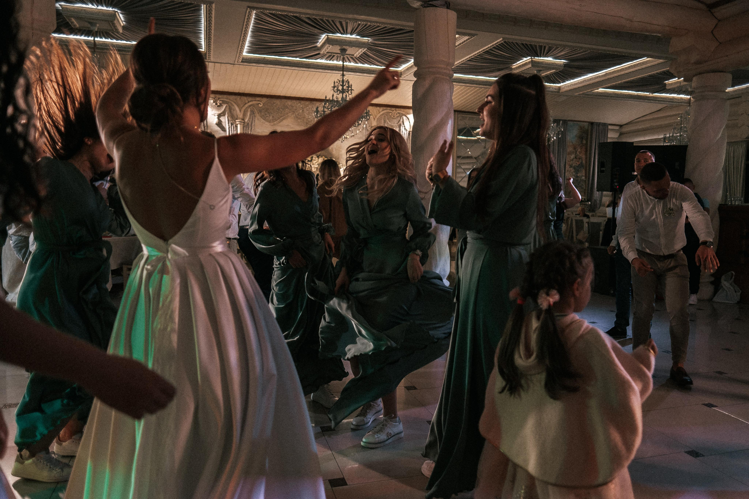 Wedding photographer in Vancouver Весільний фотограф у Ванкувері. Ivan Skufinsky — wedding and family photographer in Vancouver