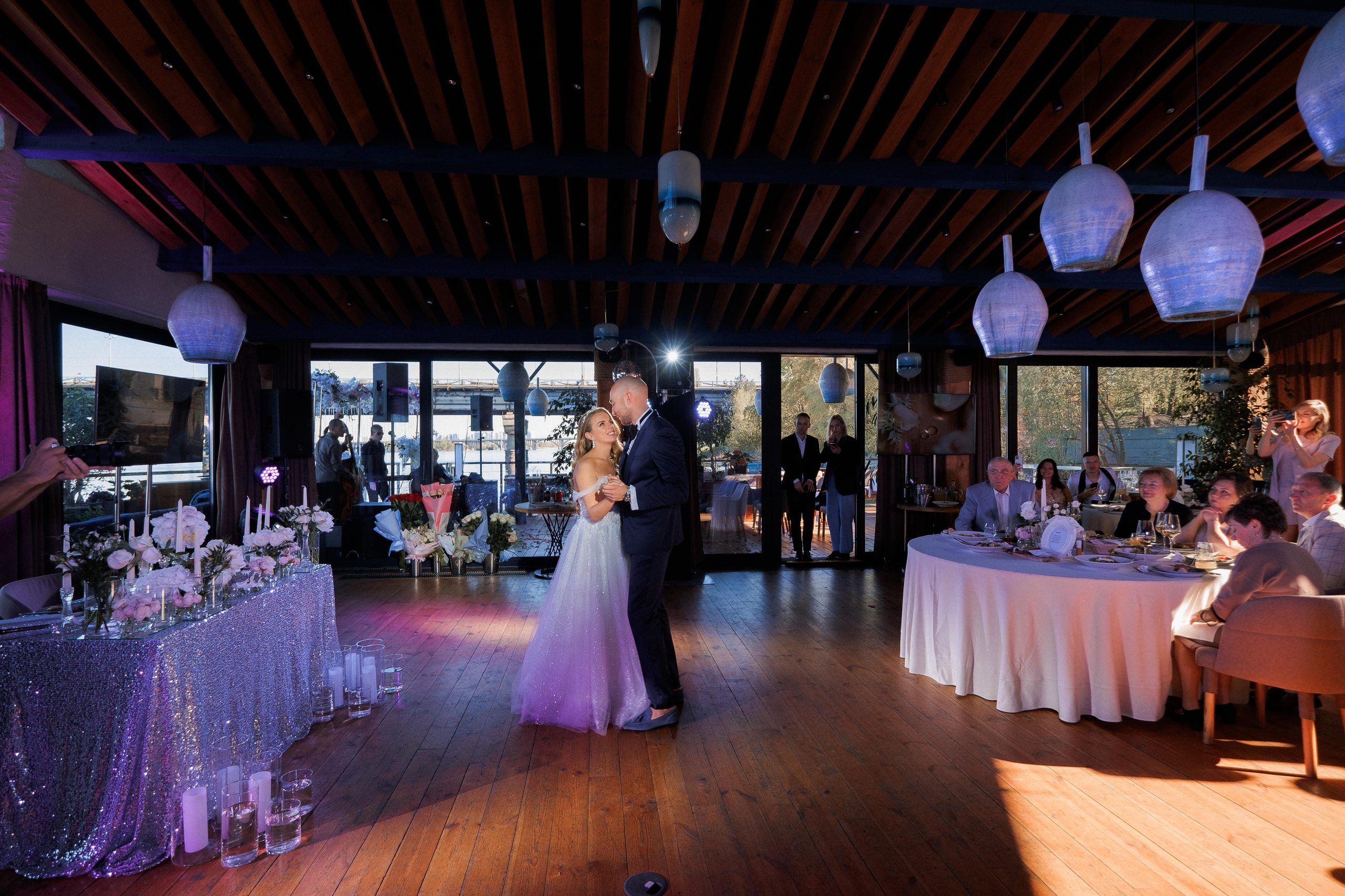 Wedding photographer in Vancouver BC. Весільний фотограф у Ванкувер. Ivan Skufinsky — wedding and family photographer in Vancouver