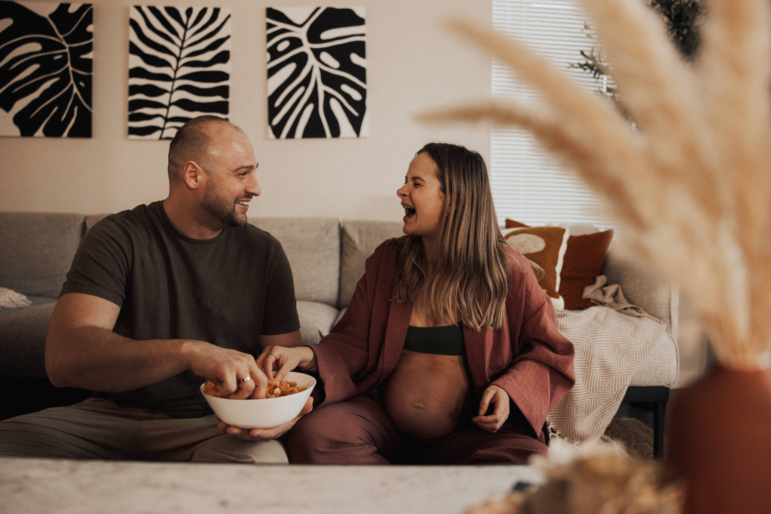 Pregnancy Home Story Vancouver. Ivan Skufinsky — wedding and family photographer in Vancouver