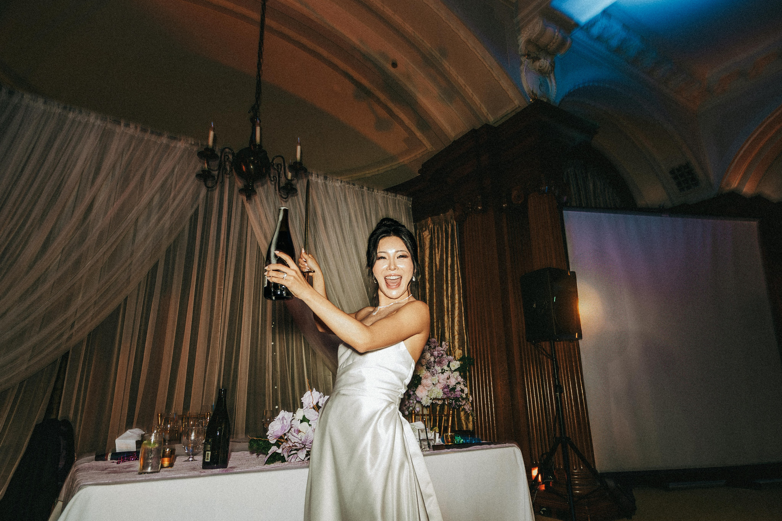 WeddingStory in Vancouver Club. Ivan Skufinsky — wedding and family photographer in Vancouver