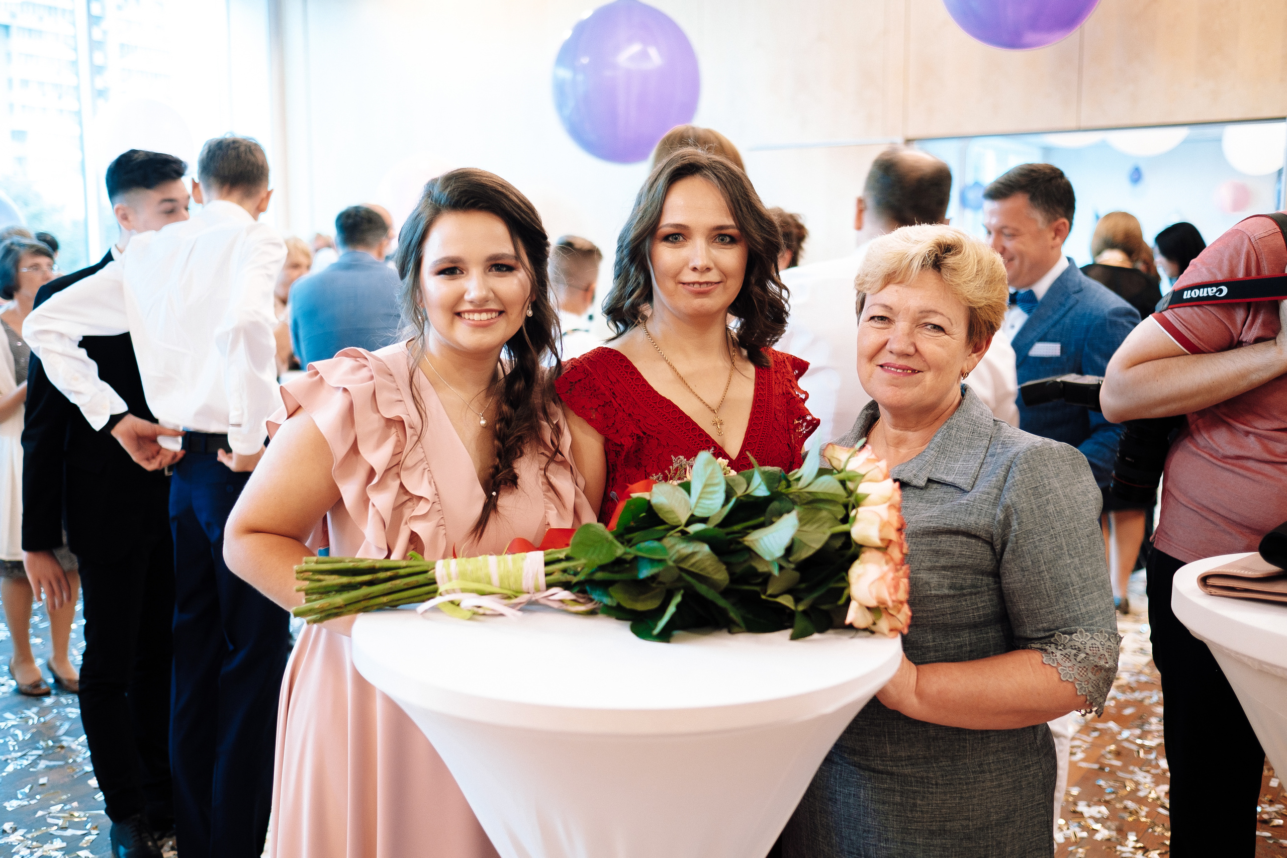 Выпускной 153 Гимназия. Ivan Skufinsky — wedding and family photographer in Vancouver