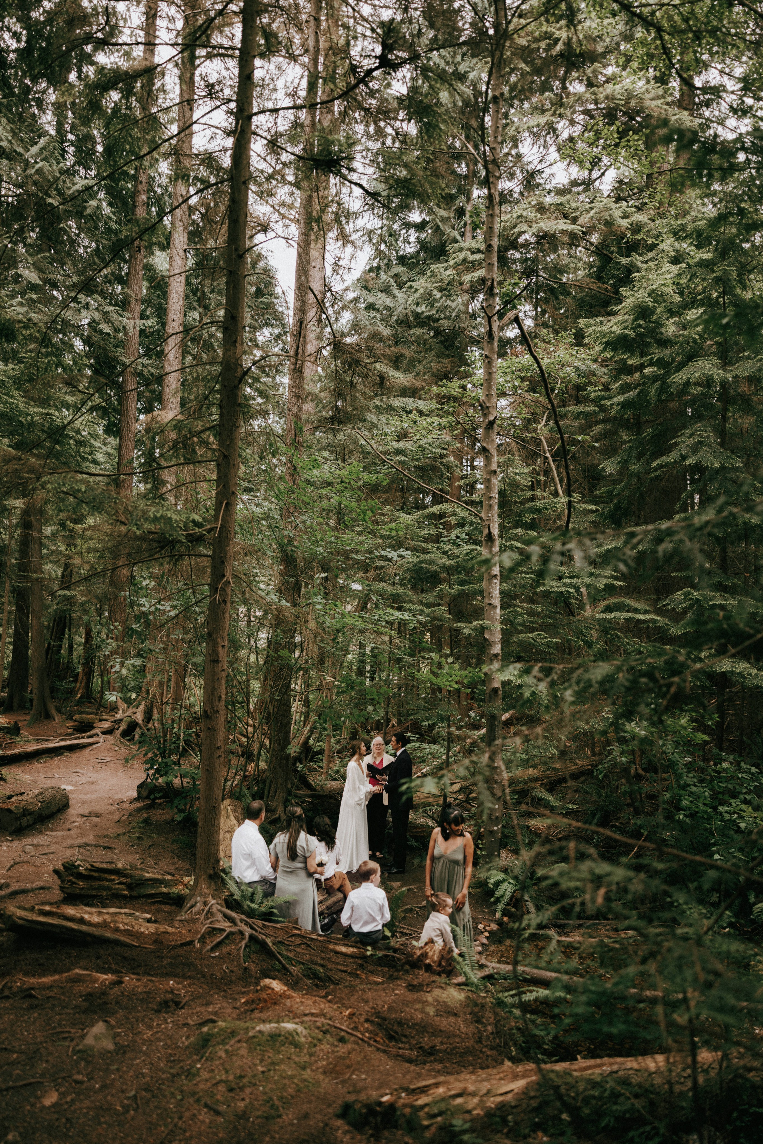 Michael & Caitlyn. Ivan Skufinsky — wedding and family photographer in Vancouver