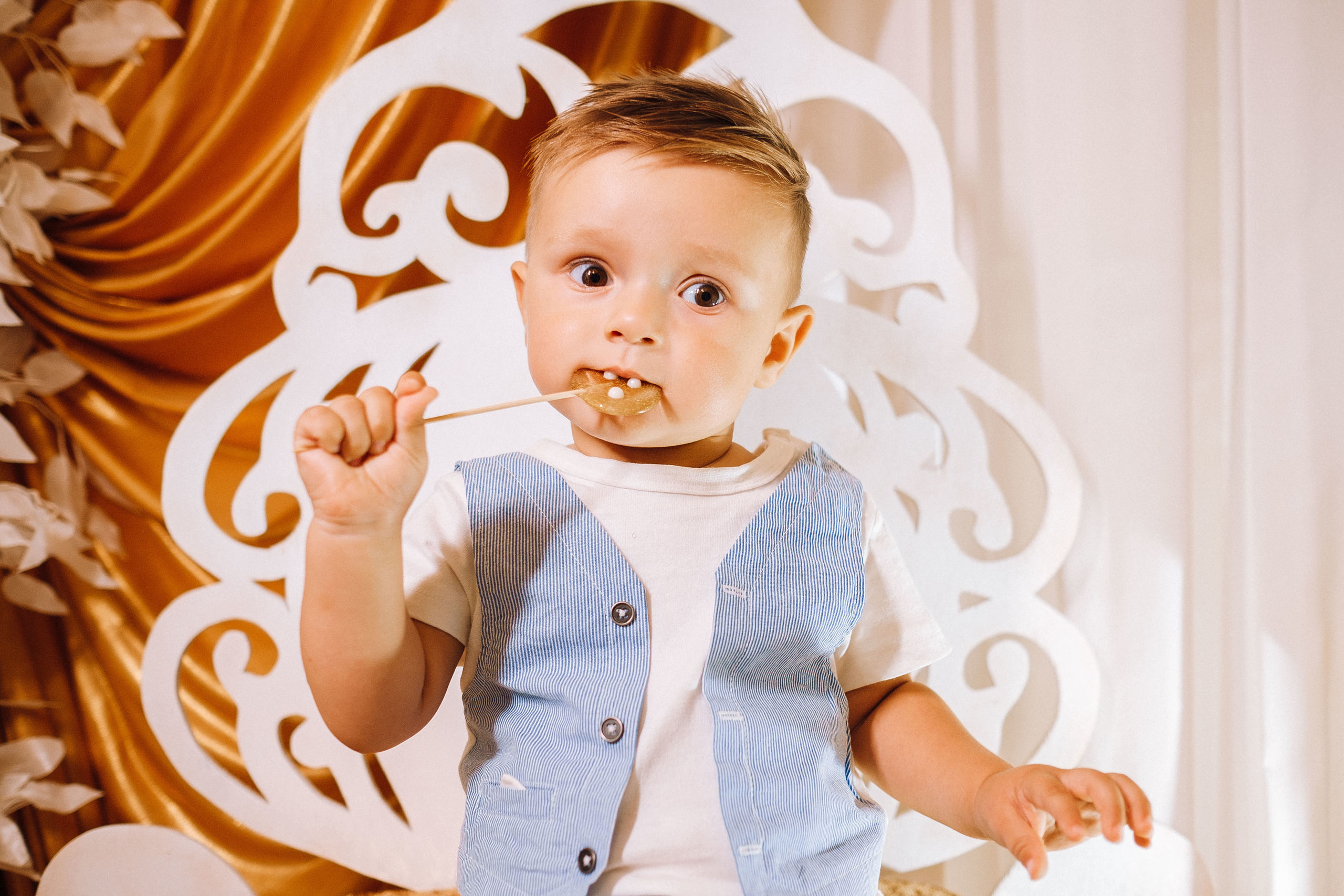 Версаль. Назару 1 рік =). Ivan Skufinsky — wedding and family photographer in Vancouver