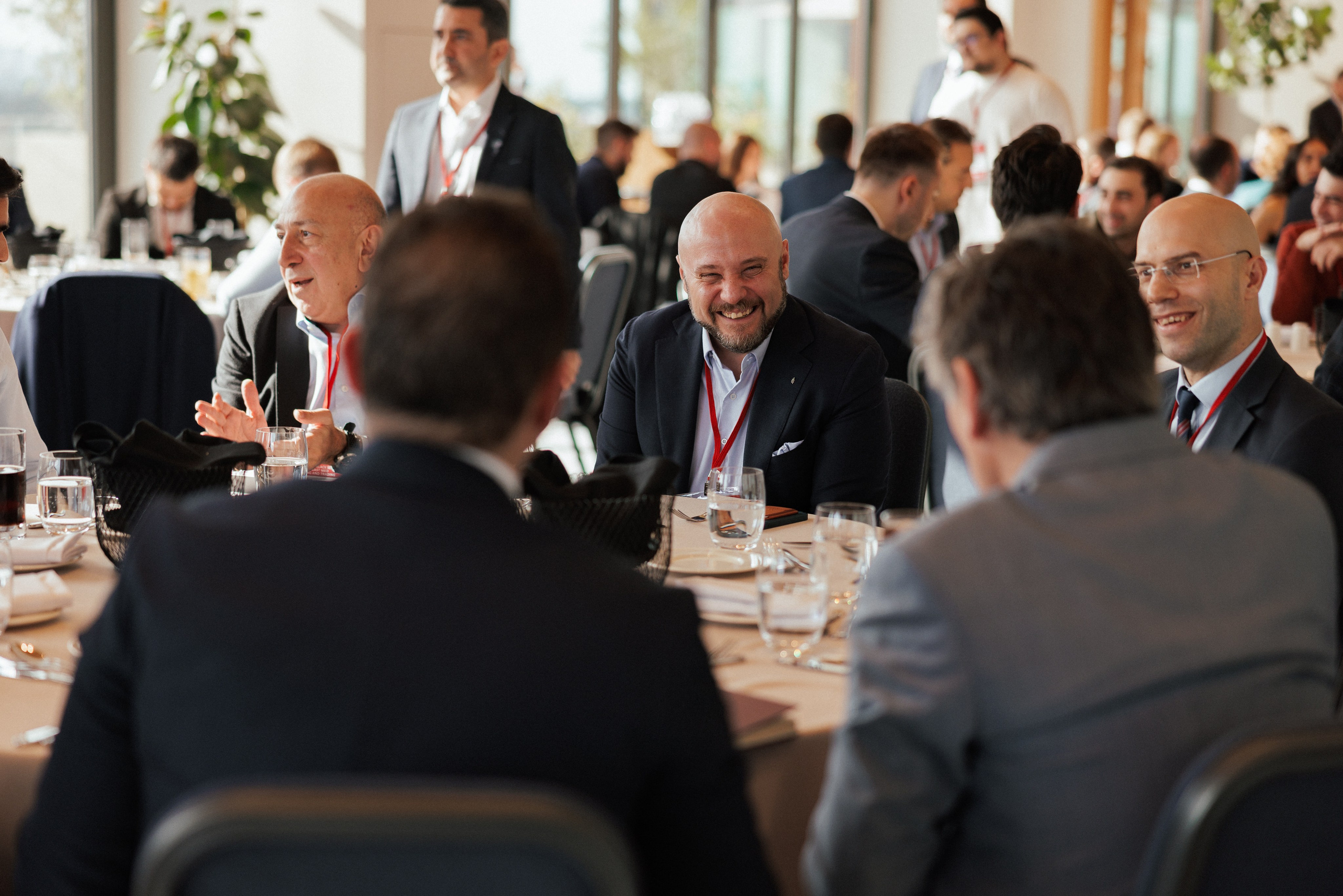 EXECUTIVE RETREAT Izmir Confidence Information Services. Ivan Skufinsky — wedding and family photographer in Vancouver