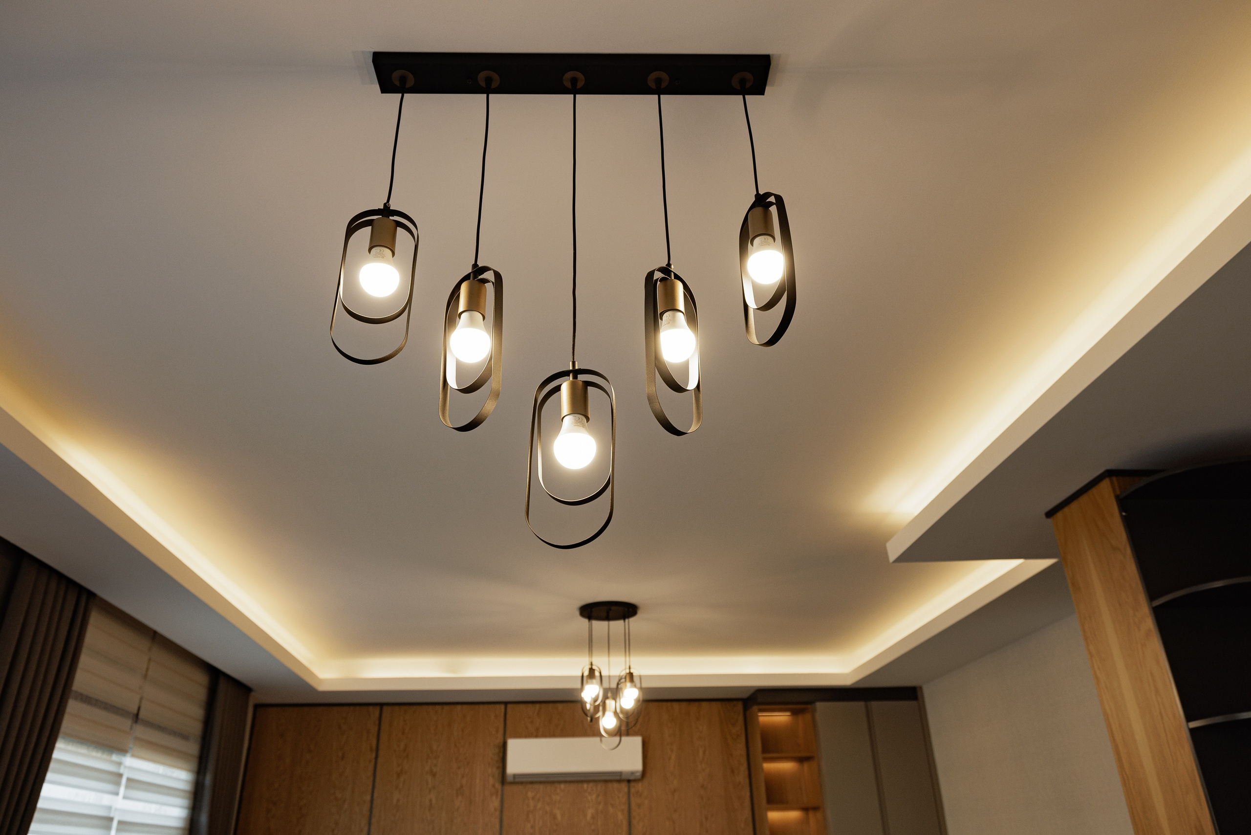 Real estate photographer in Vancouver Burnaby Richmond. Ivan Skufinsky — wedding and family photographer in Vancouver