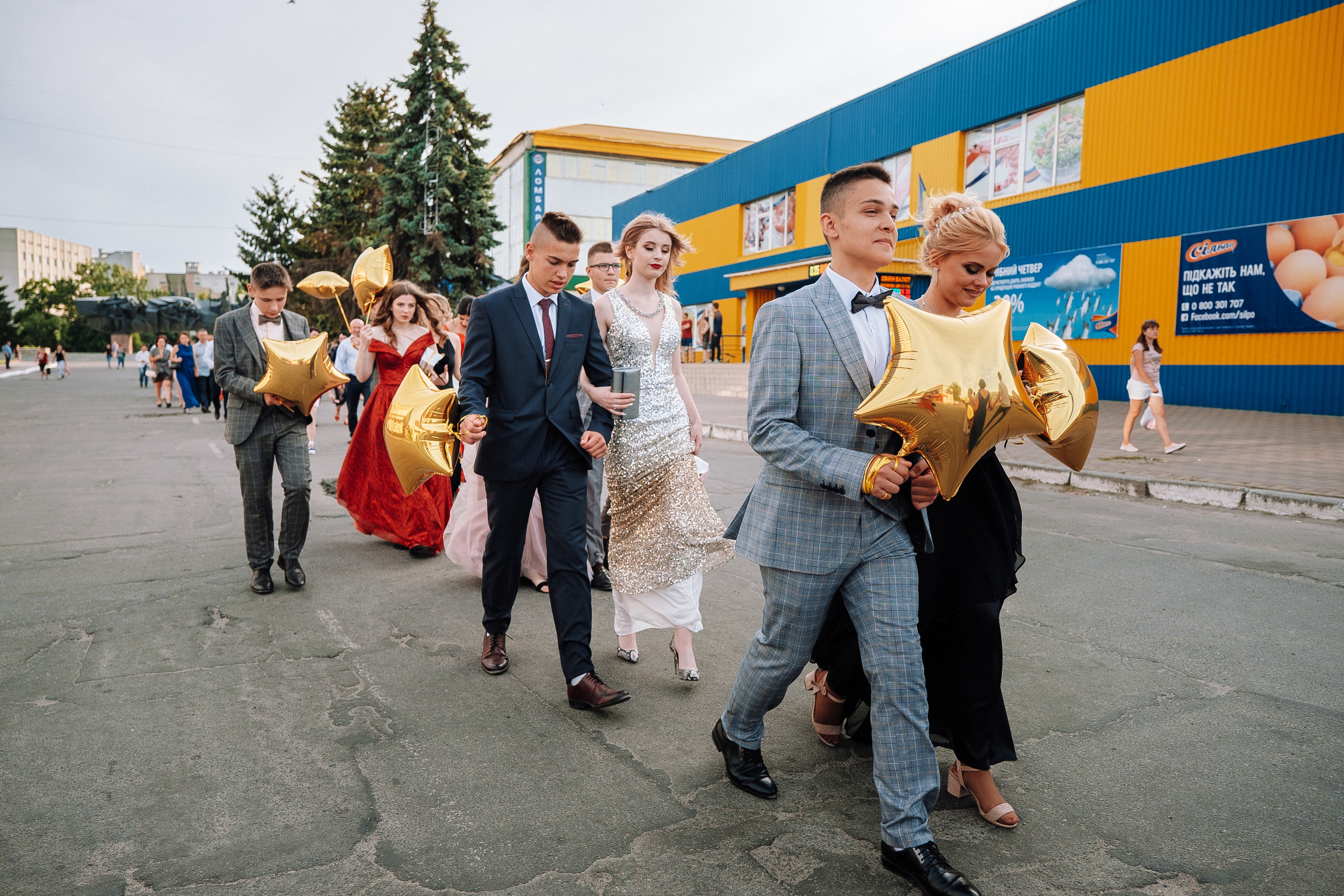 Выпускной школа номер 3. Хмельник. Ivan Skufinsky — wedding and family photographer in Vancouver