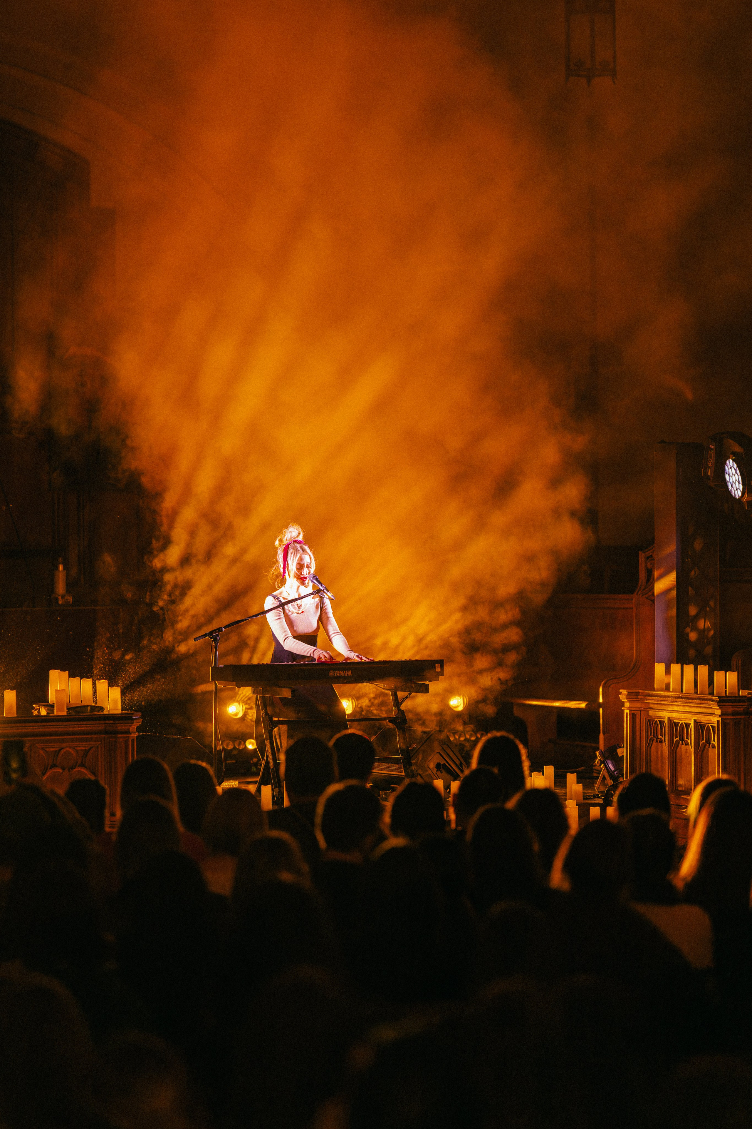 Live concert photography from Vivienne Mort in Vancouver 2025. Ivan Skufinsky — wedding and family photographer in Vancouver