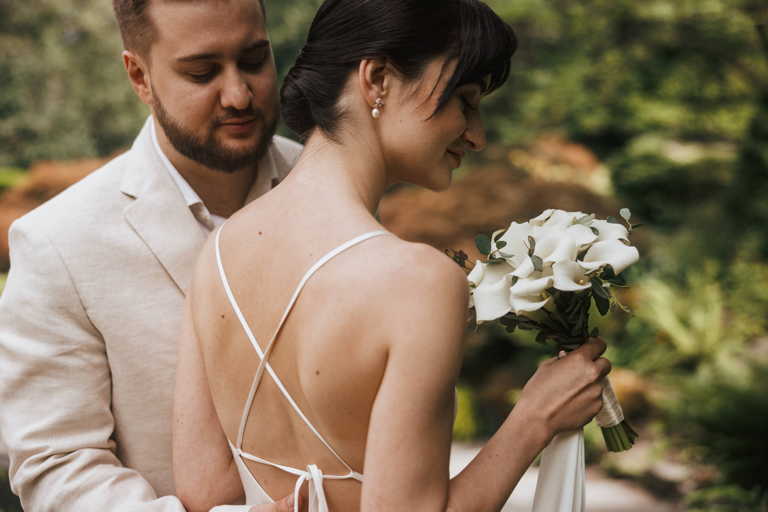 Sky-High Love: Stunning Vancouver Mountain Wedding Shoot by Helicopter. Ivan Skufinsky — wedding and family photographer in Vancouver