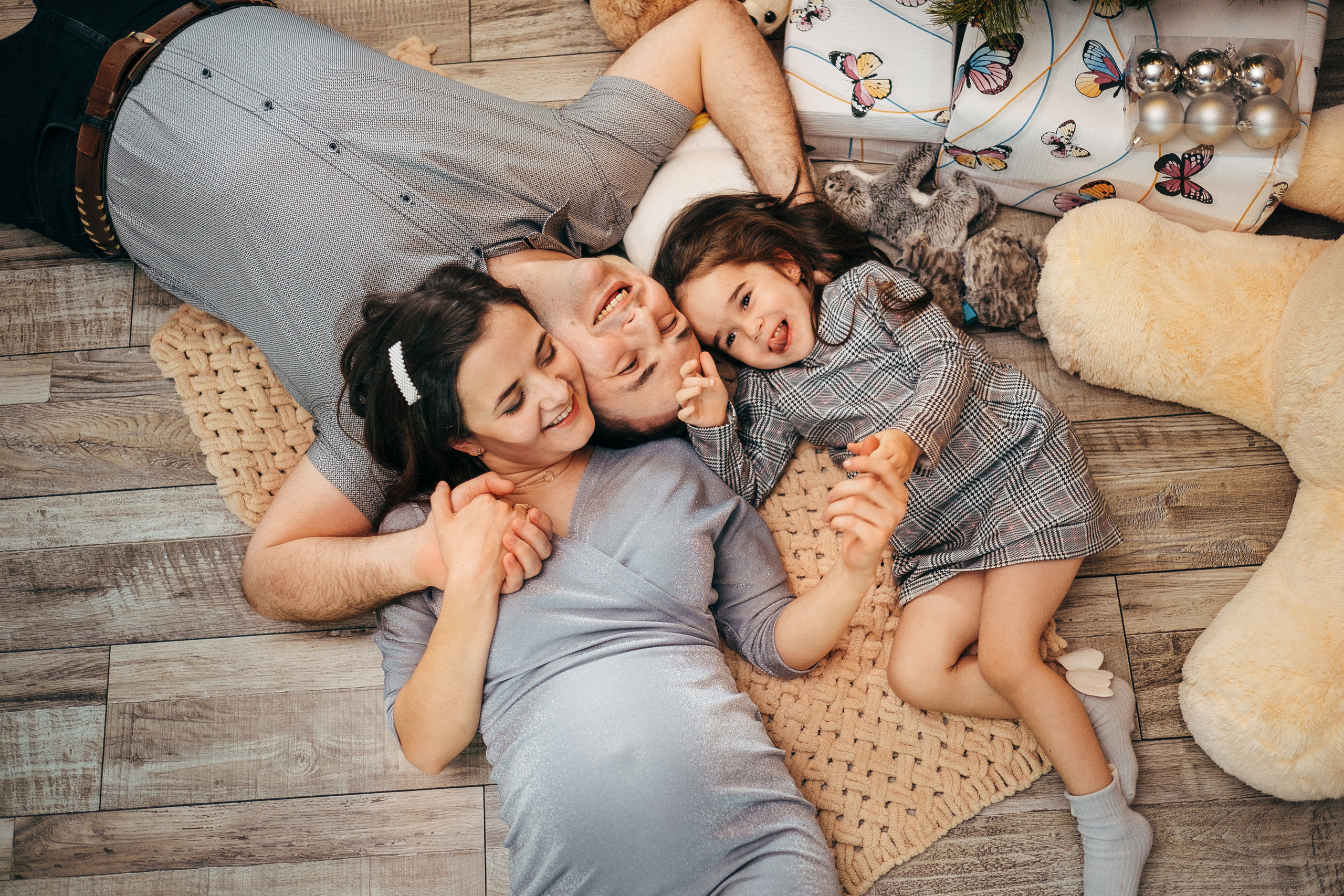 Марина+Андрей+Лиза+Животик. Ivan Skufinsky — wedding and family photographer in Vancouver