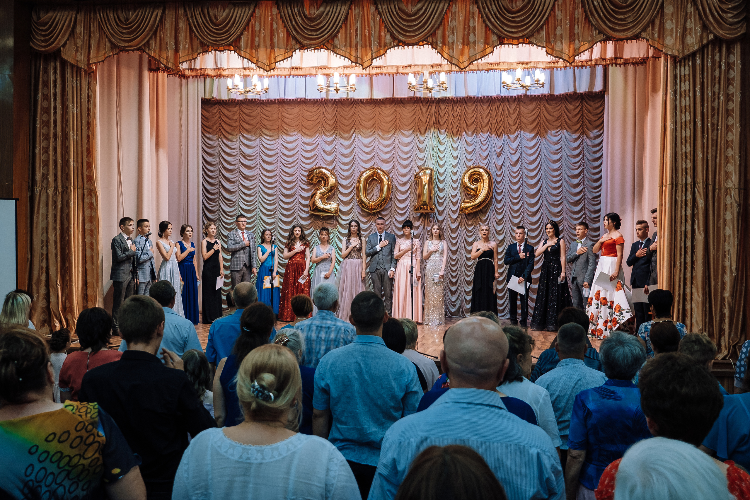 Выпускной школа номер 3. Хмельник. Ivan Skufinsky — wedding and family photographer in Vancouver