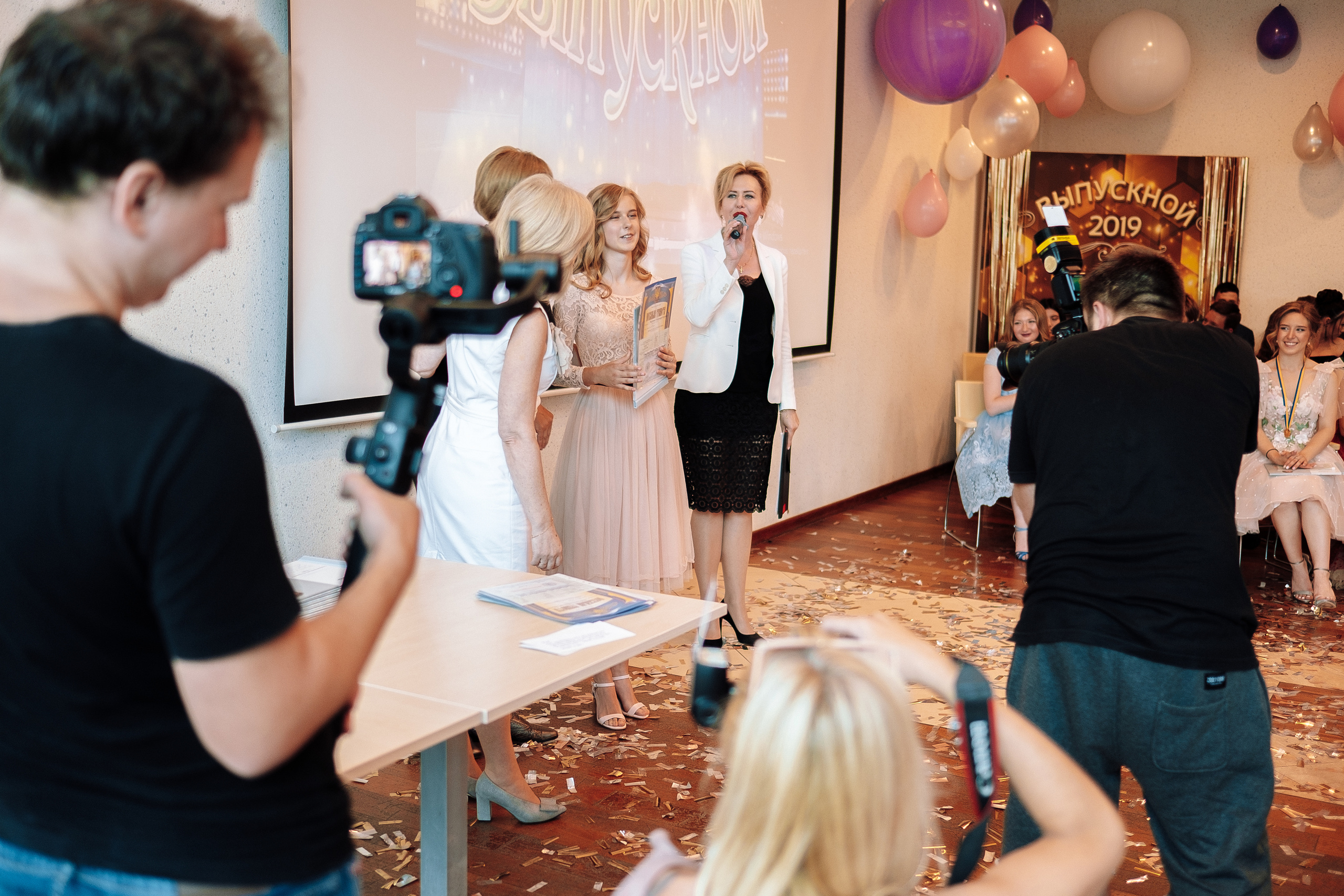 Выпускной 153 Гимназия. Ivan Skufinsky — wedding and family photographer in Vancouver