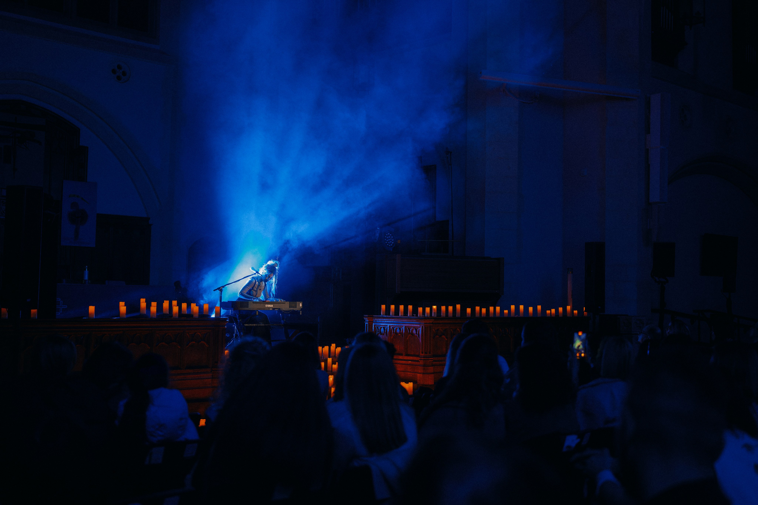 Live concert photography from Vivienne Mort in Vancouver 2025. Ivan Skufinsky — wedding and family photographer in Vancouver