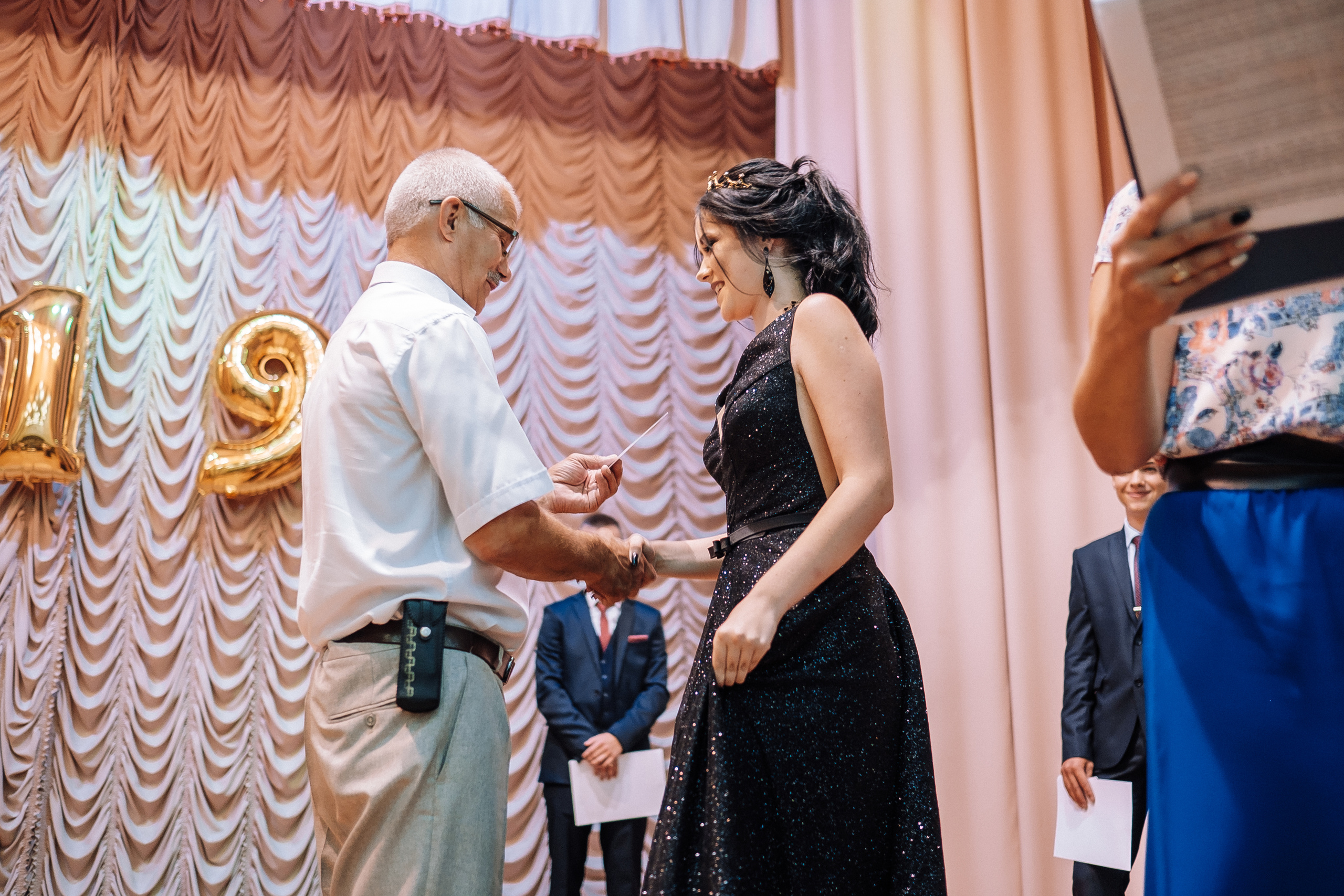 Выпускной школа номер 3. Хмельник. Ivan Skufinsky — wedding and family photographer in Vancouver