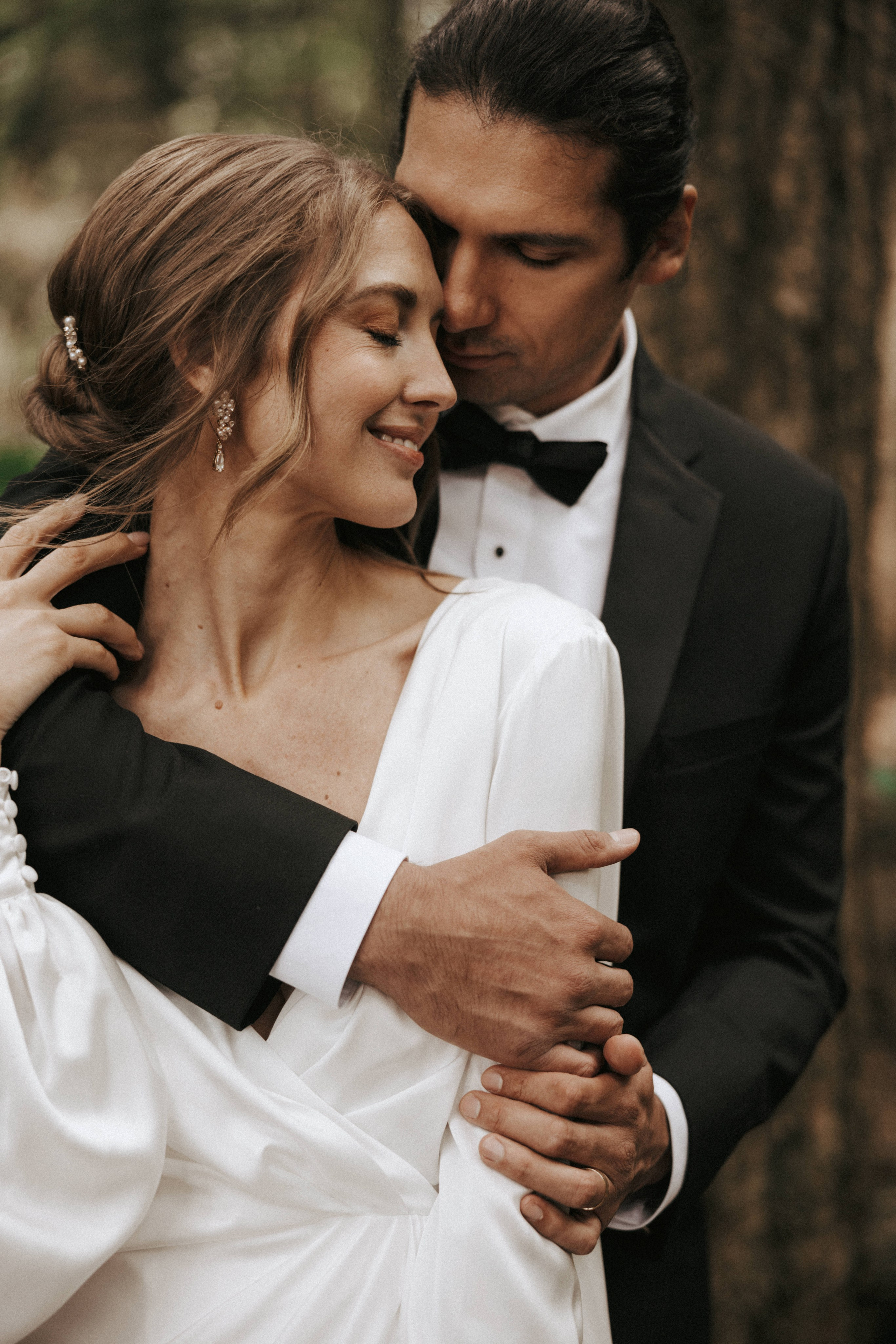 Michael & Caitlyn. Ivan Skufinsky — wedding and family photographer in Vancouver