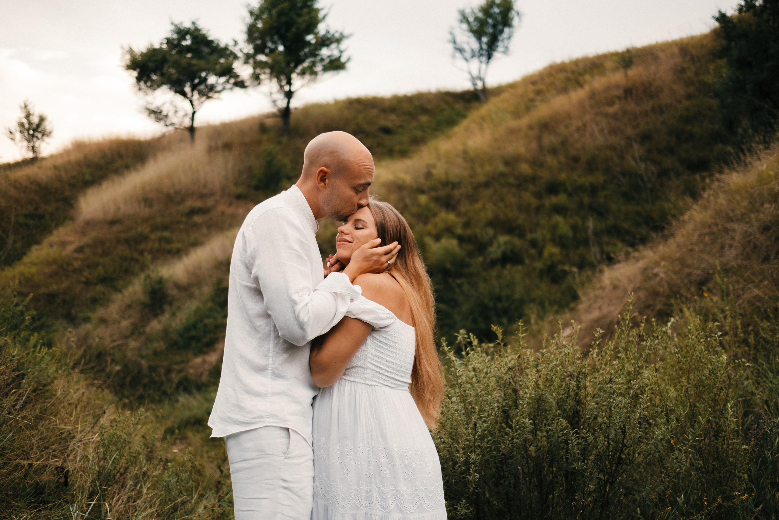Pasha+Katya pregnancy photo shoot. Ivan Skufinsky — wedding and family photographer in Vancouver