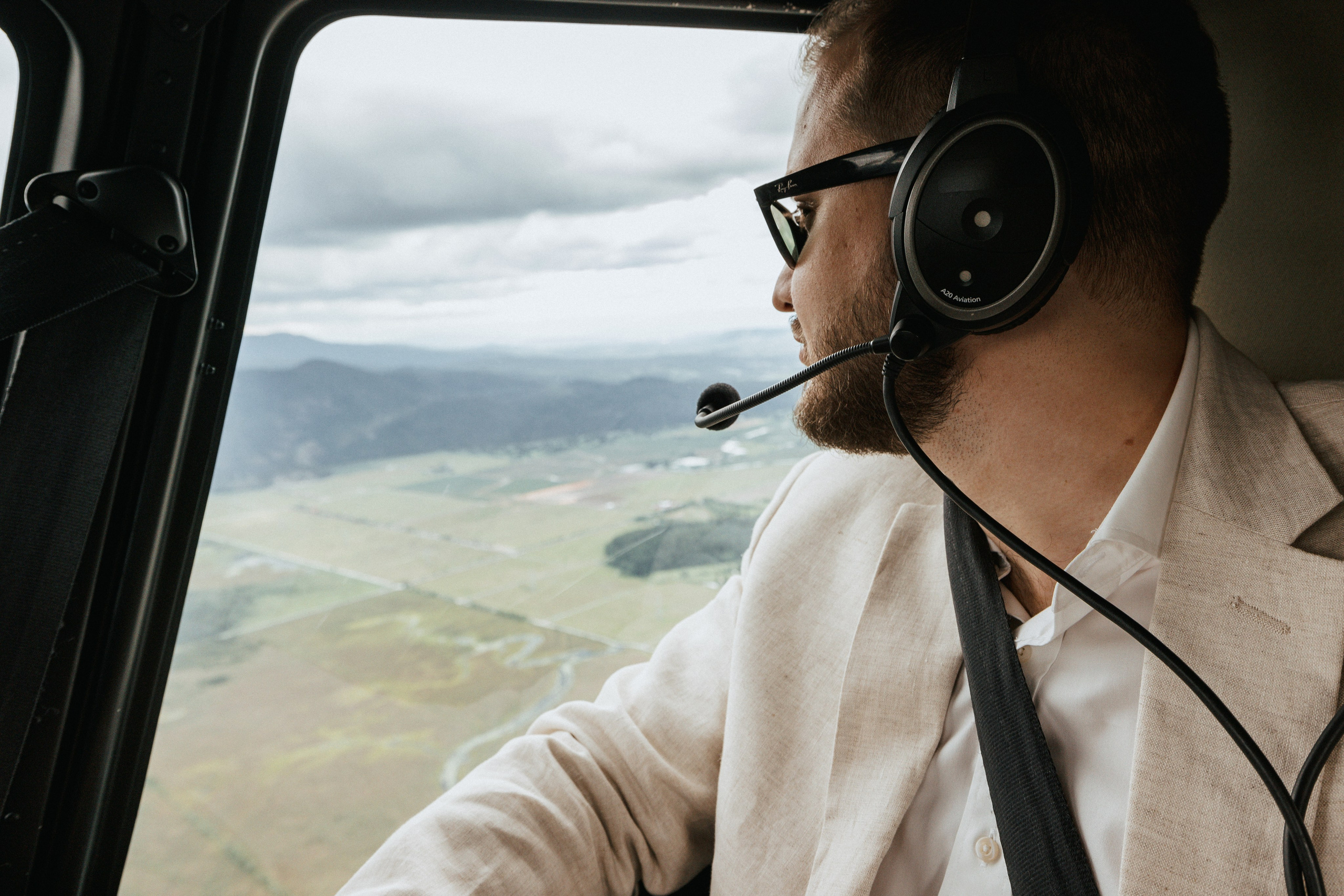 Sky-High Love: Stunning Vancouver Mountain Wedding Shoot by Helicopter. Ivan Skufinsky — wedding and family photographer in Vancouver
