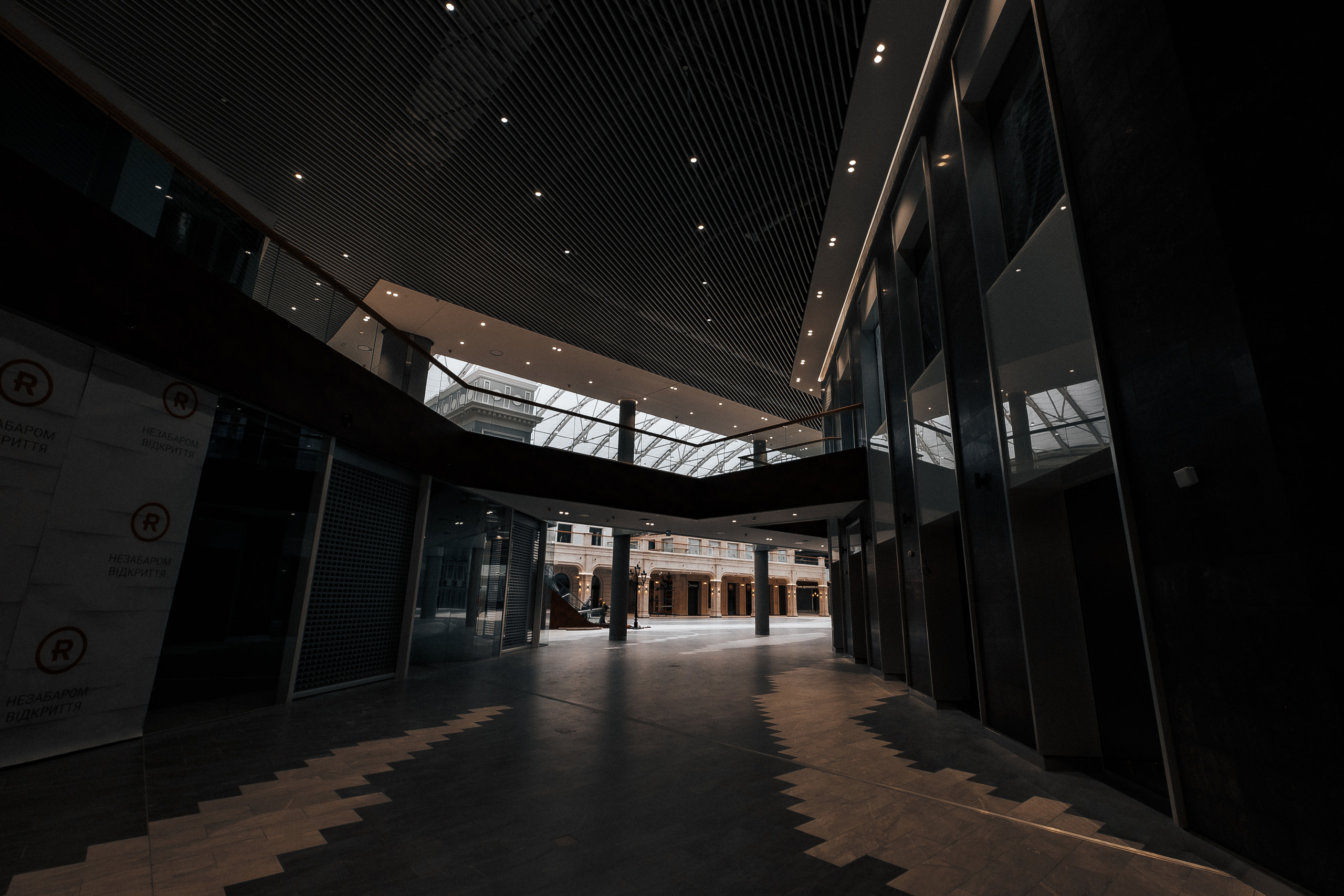 Retroville интерьер экстерьер. Ivan Skufinsky — wedding and family photographer in Vancouver