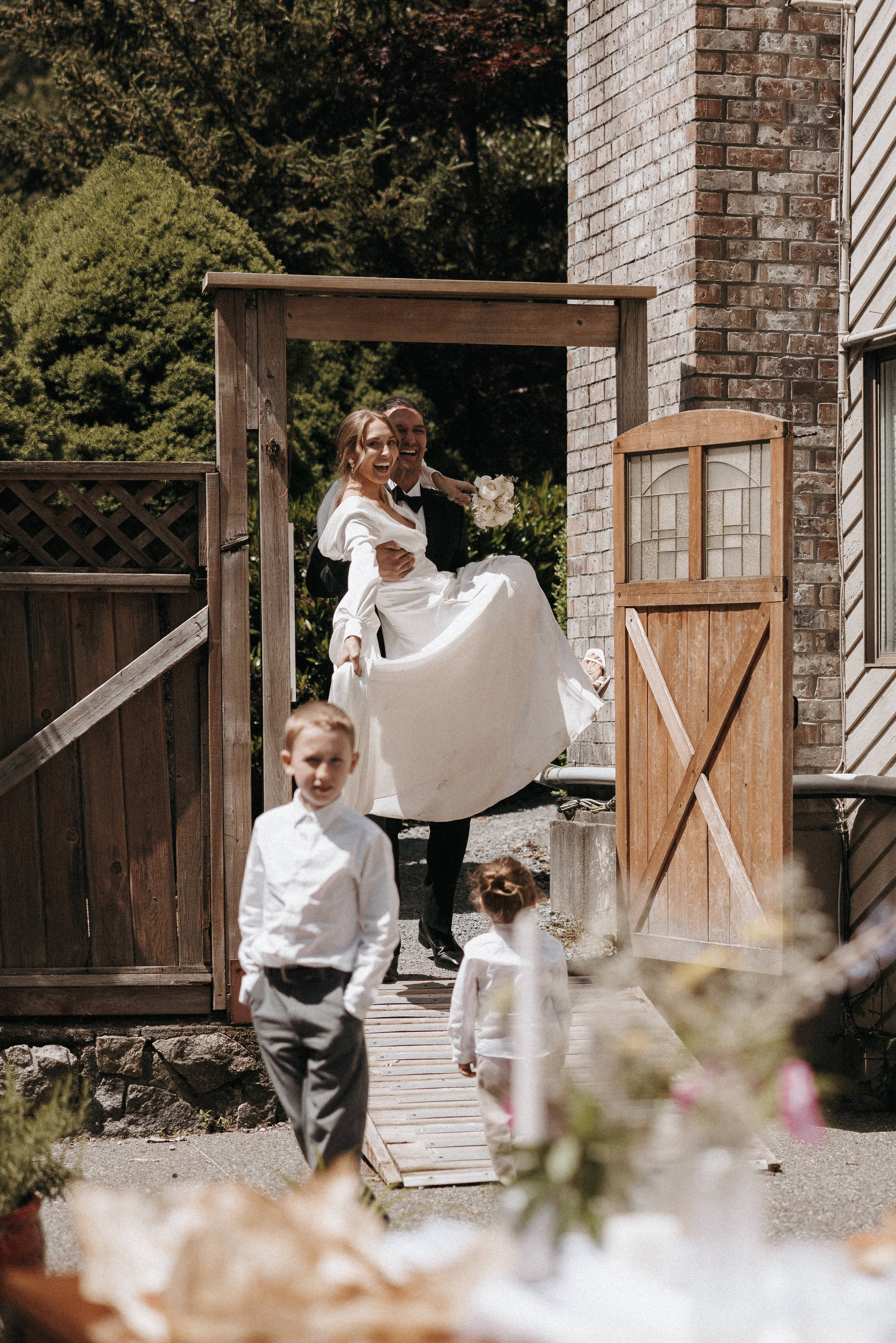 Michael & Caitlyn. Ivan Skufinsky — wedding and family photographer in Vancouver