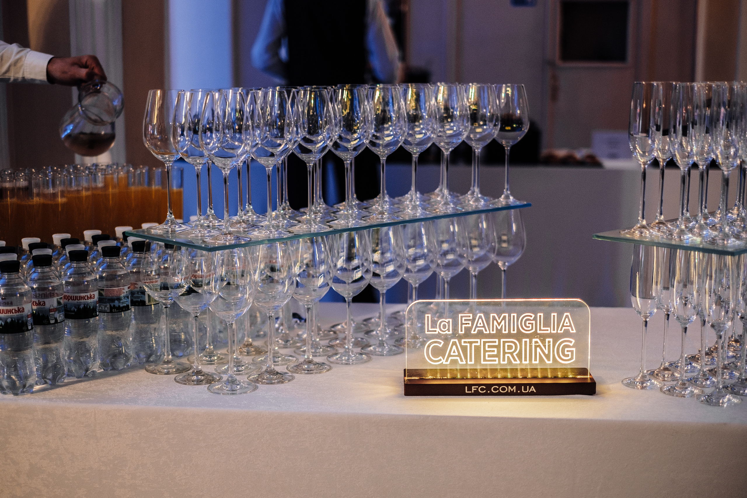 Deutsche Bank 10 years in Ukraine. Ivan Skufinsky — wedding and family photographer in Vancouver