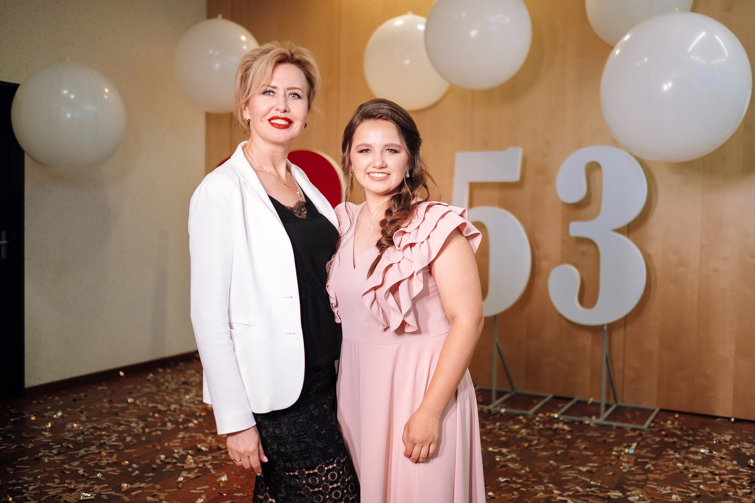 Выпускной 153 Гимназия. Ivan Skufinsky — wedding and family photographer in Vancouver