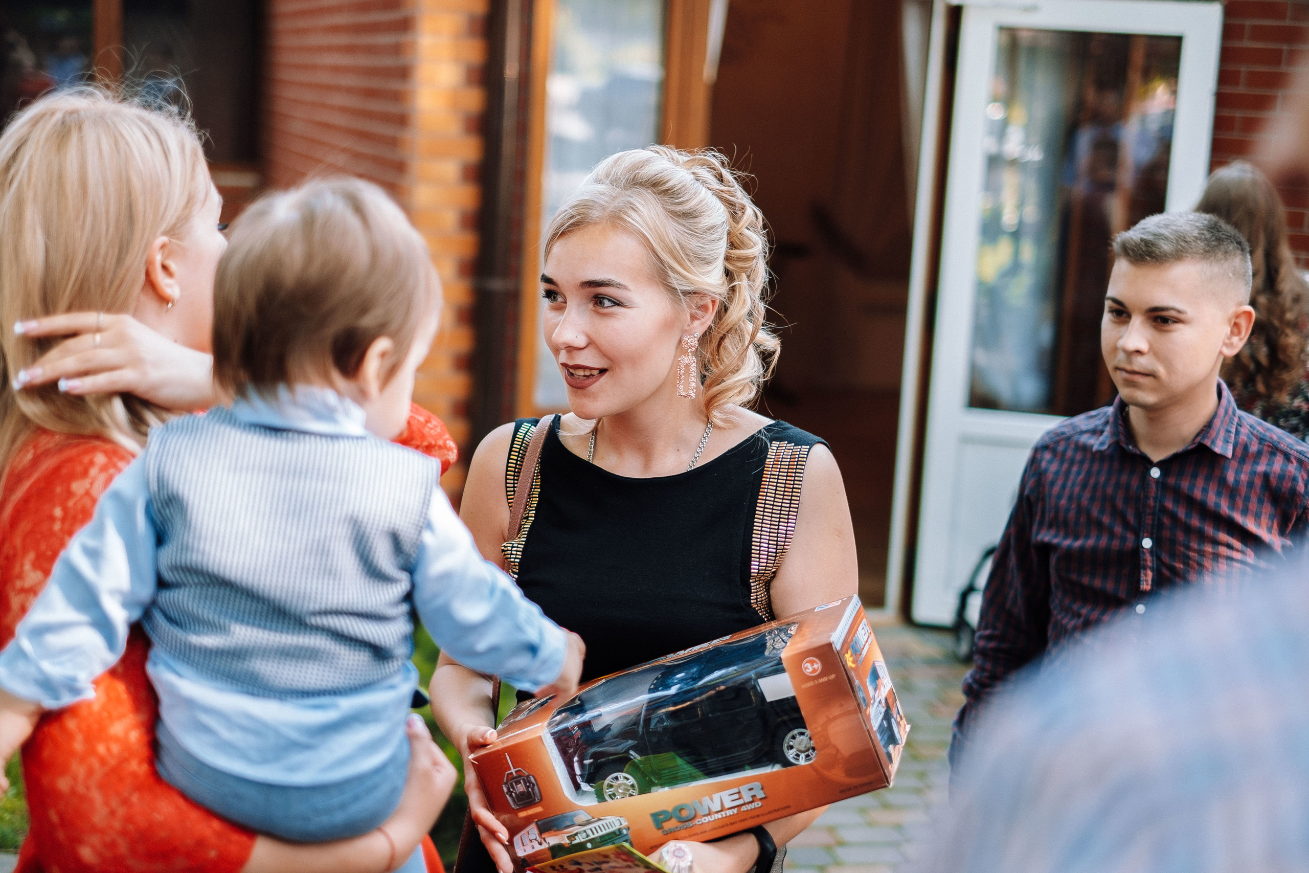 День Рождения Илюшка ресторан Лесной. Ivan Skufinsky — wedding and family photographer in Vancouver