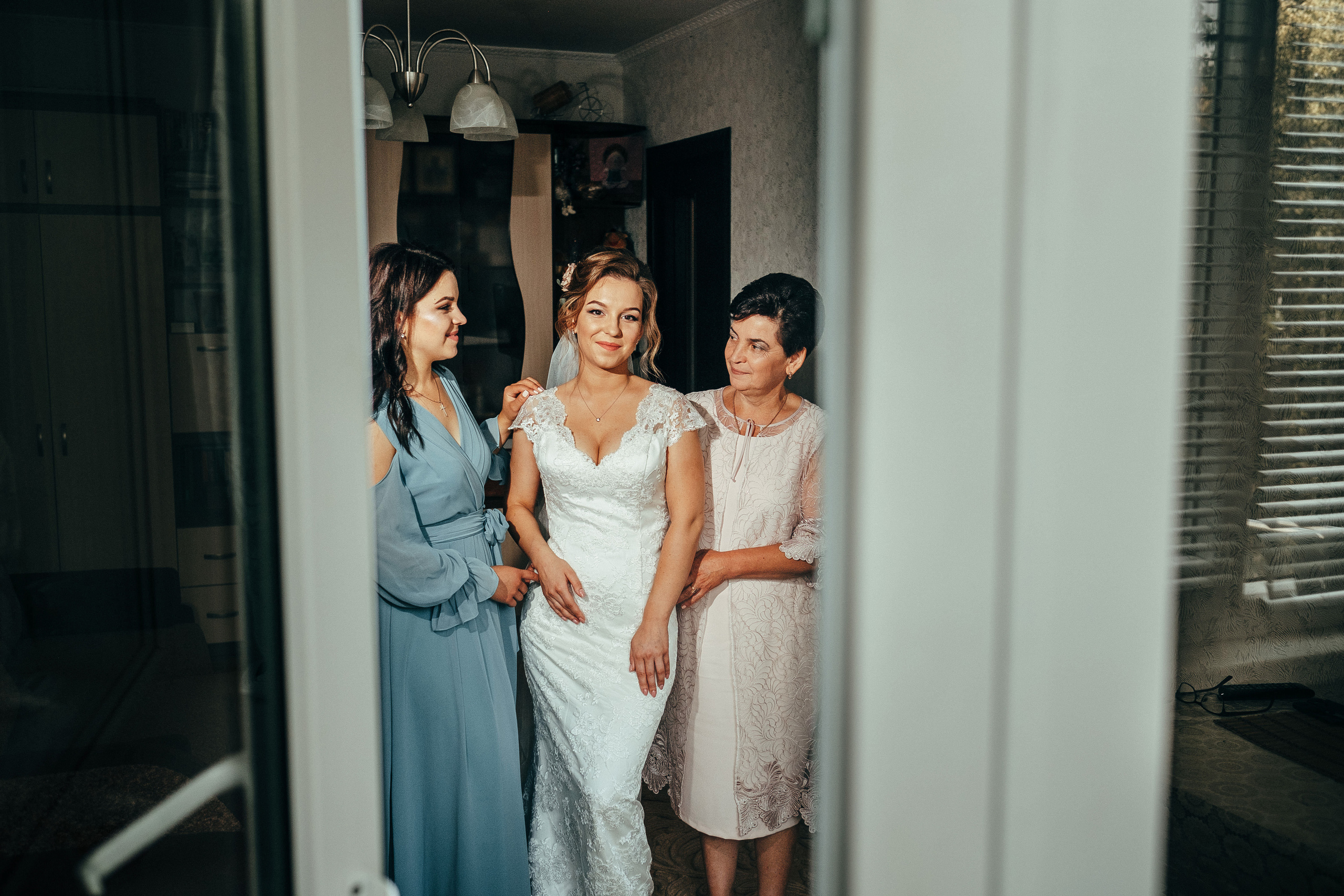 Wedding photoshoots photographer videographer Vancouver BC. Ivan Skufinsky — wedding and family photographer in Vancouver