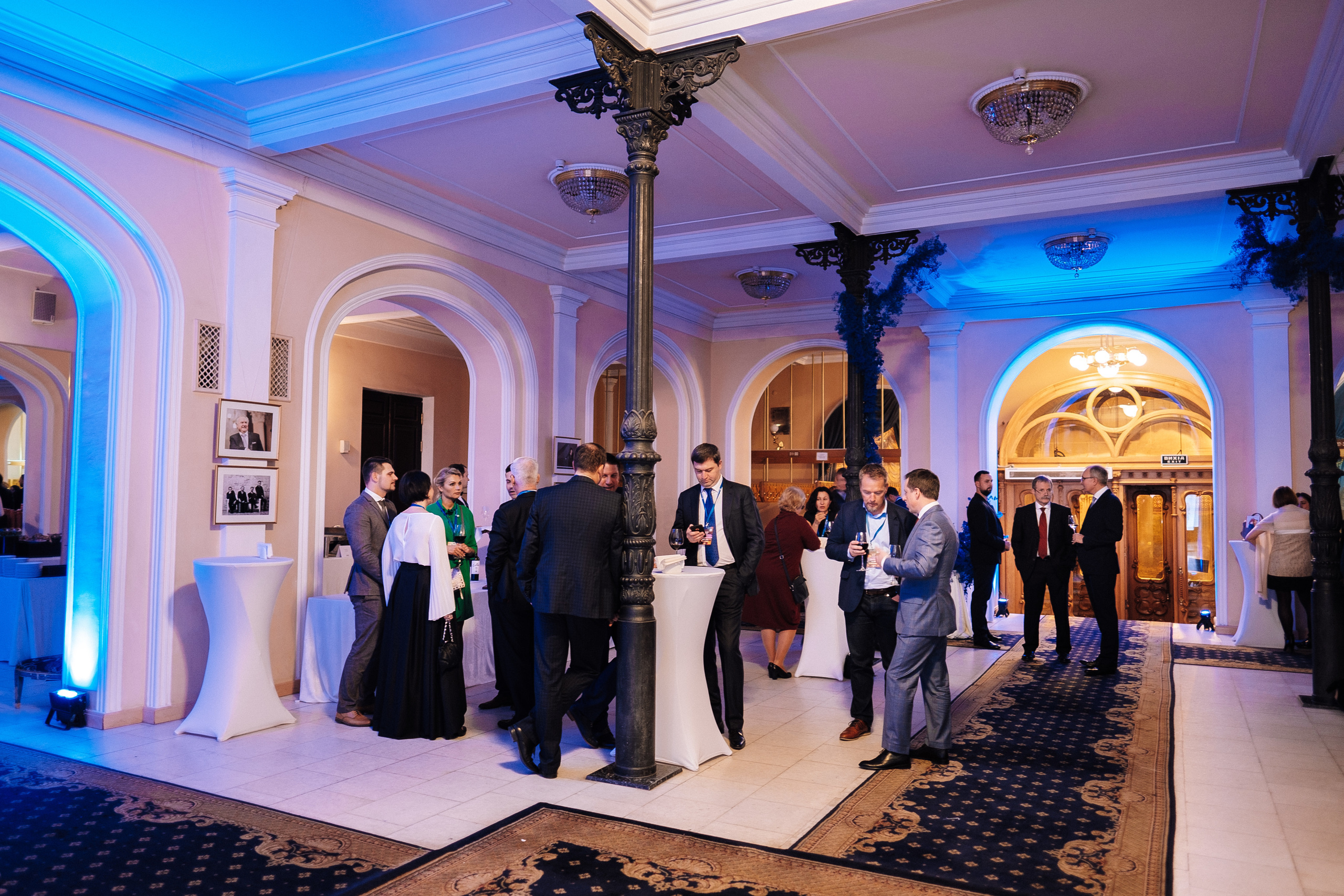 Deutsche Bank 10 years in Ukraine. Ivan Skufinsky — wedding and family photographer in Vancouver