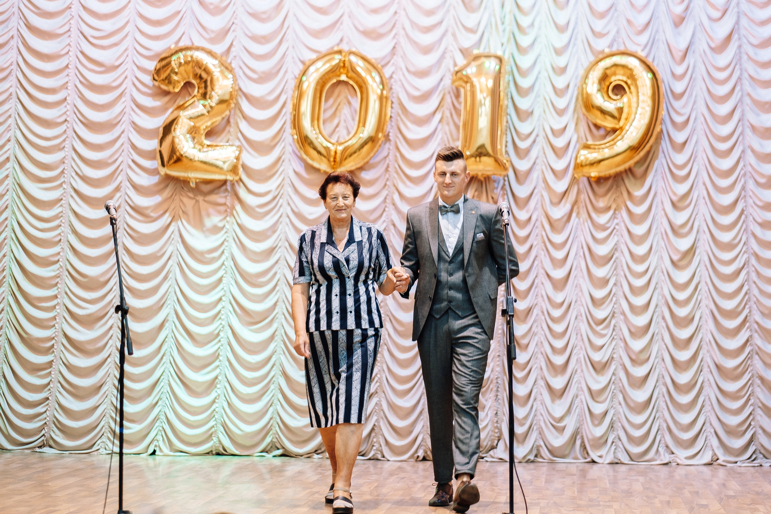 Выпускной школа номер 3. Хмельник. Ivan Skufinsky — wedding and family photographer in Vancouver