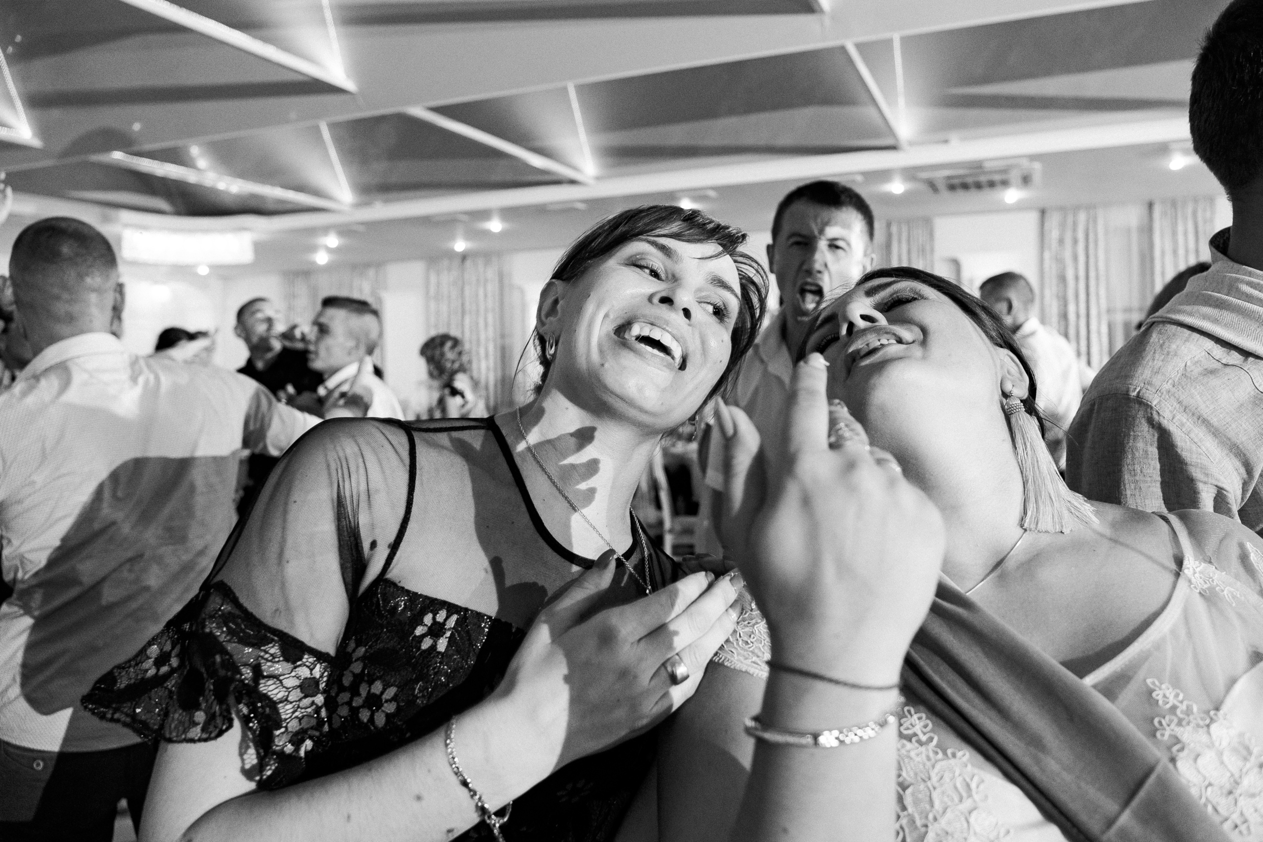 Свадебная история Иван+Ирина. Ivan Skufinsky — wedding and family photographer in Vancouver