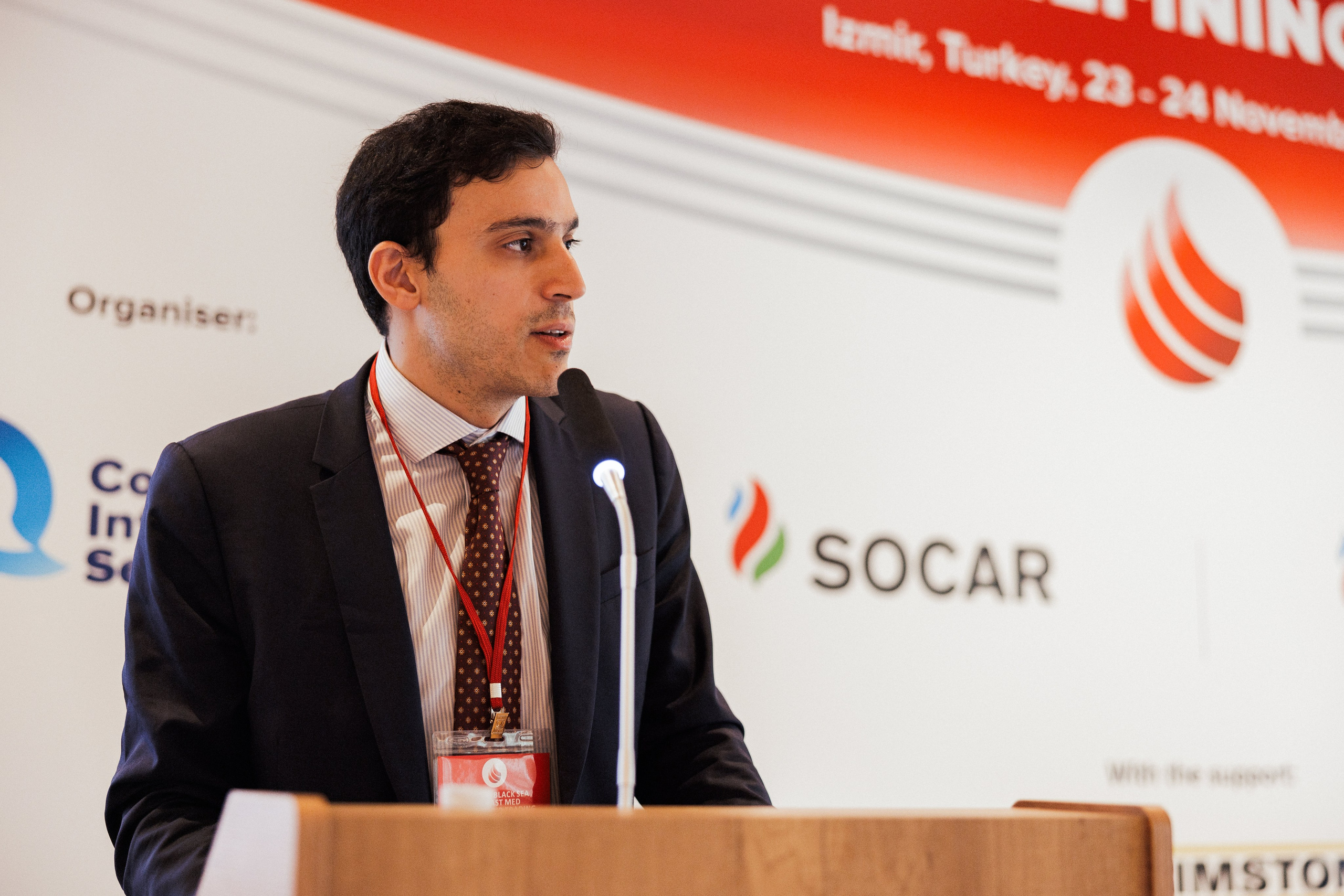 EXECUTIVE RETREAT Izmir Confidence Information Services. Ivan Skufinsky — wedding and family photographer in Vancouver