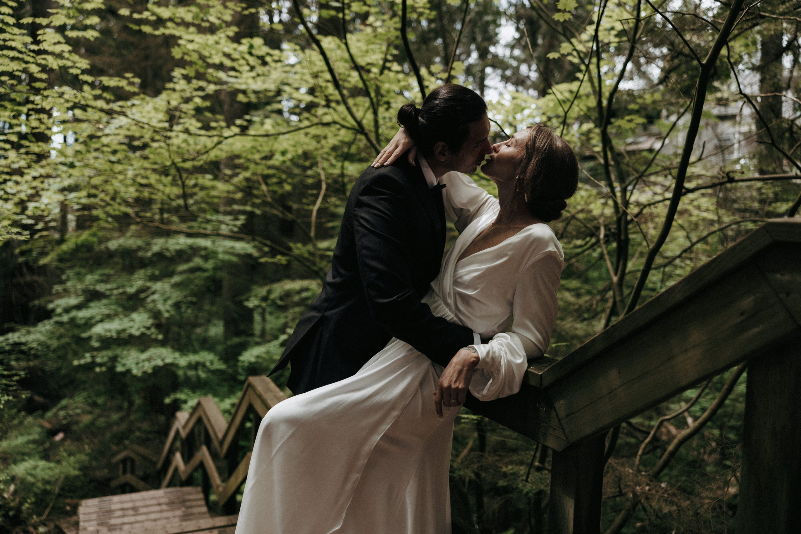 Michael & Caitlyn. Ivan Skufinsky — wedding and family photographer in Vancouver