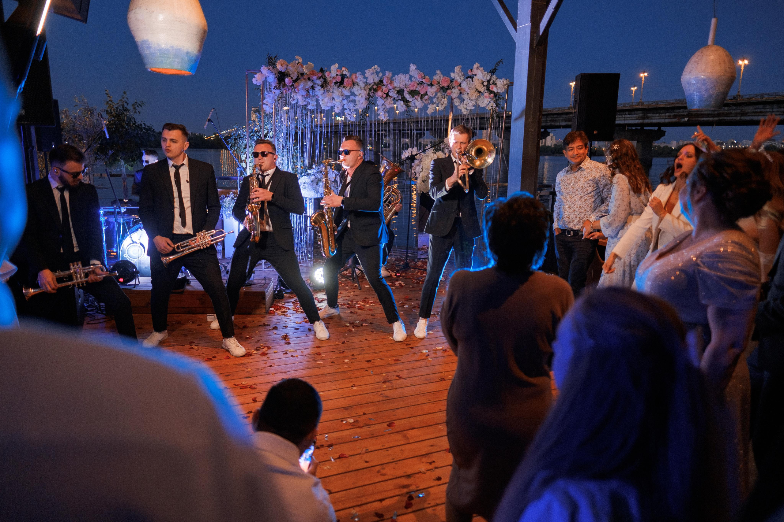 Wedding photographer in Vancouver BC. Весільний фотограф у Ванкувер. Ivan Skufinsky — wedding and family photographer in Vancouver