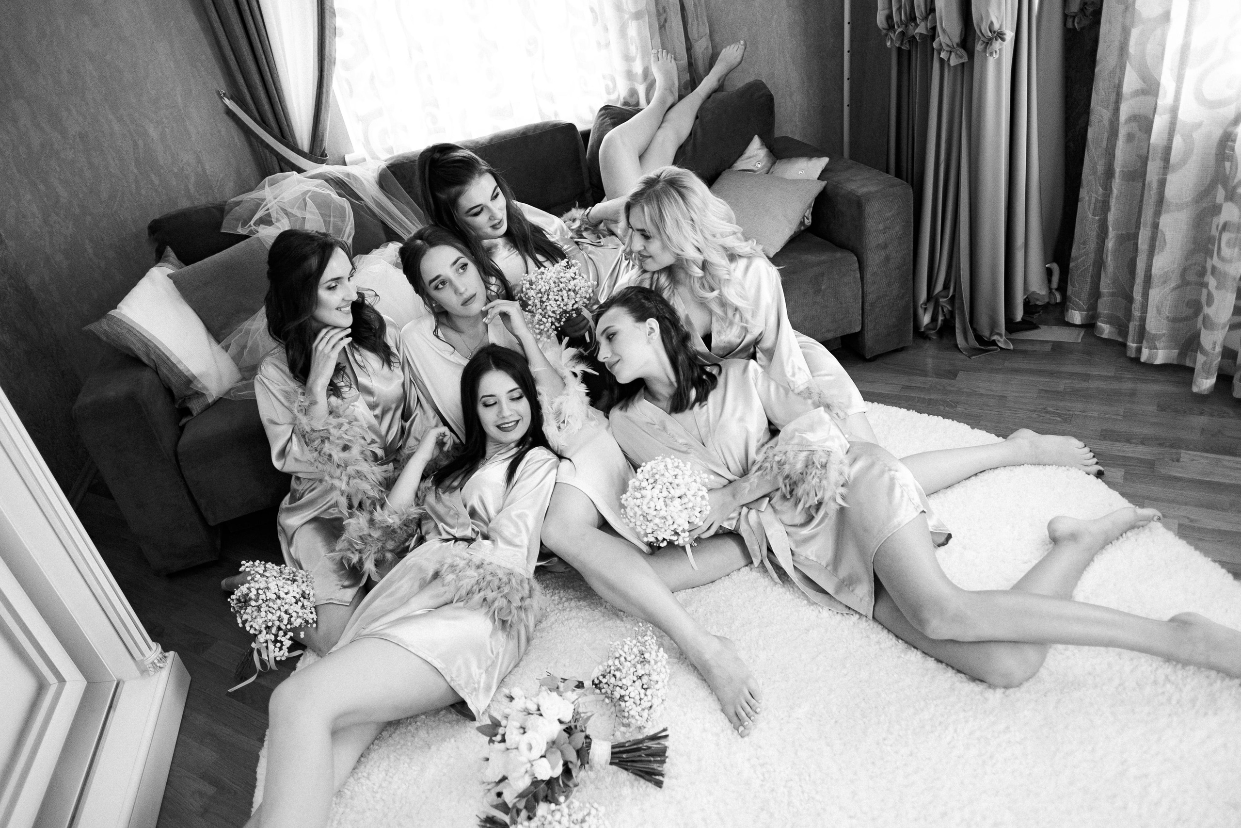 невеста и подружки невесты