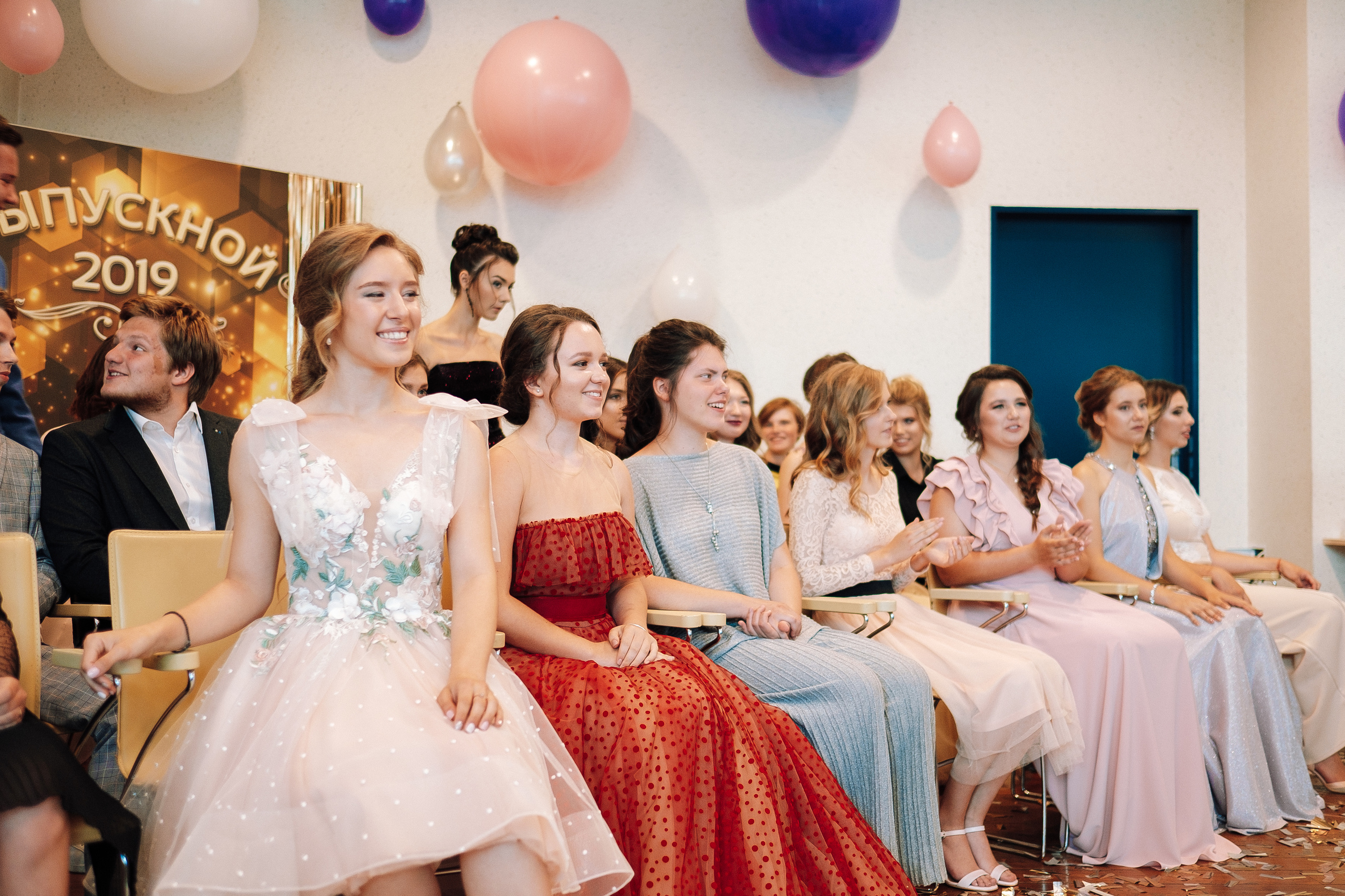 Выпускной 153 Гимназия. Ivan Skufinsky — wedding and family photographer in Vancouver