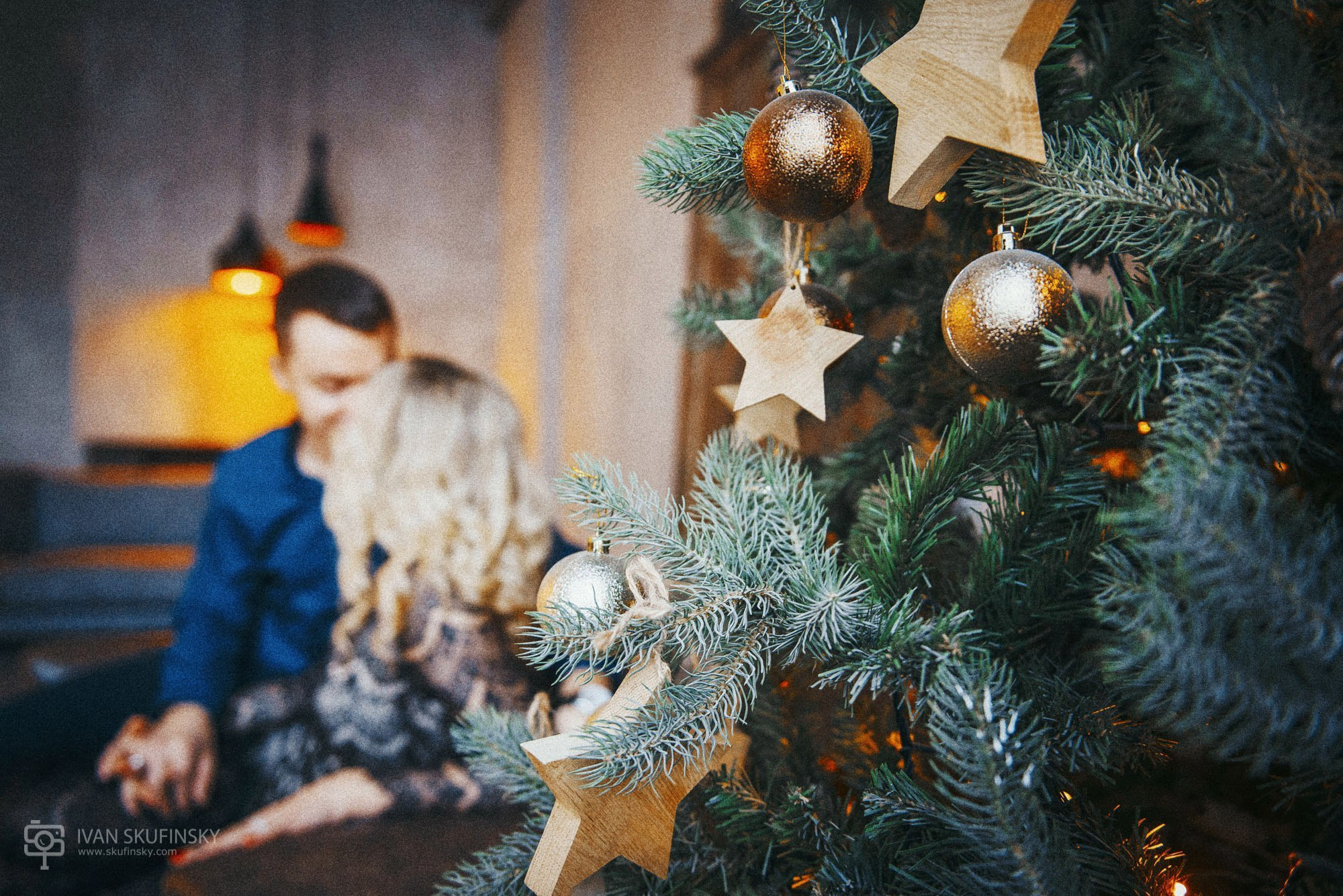 Фотосессия love story в студии. Ivan Skufinsky — wedding and family photographer in Vancouver