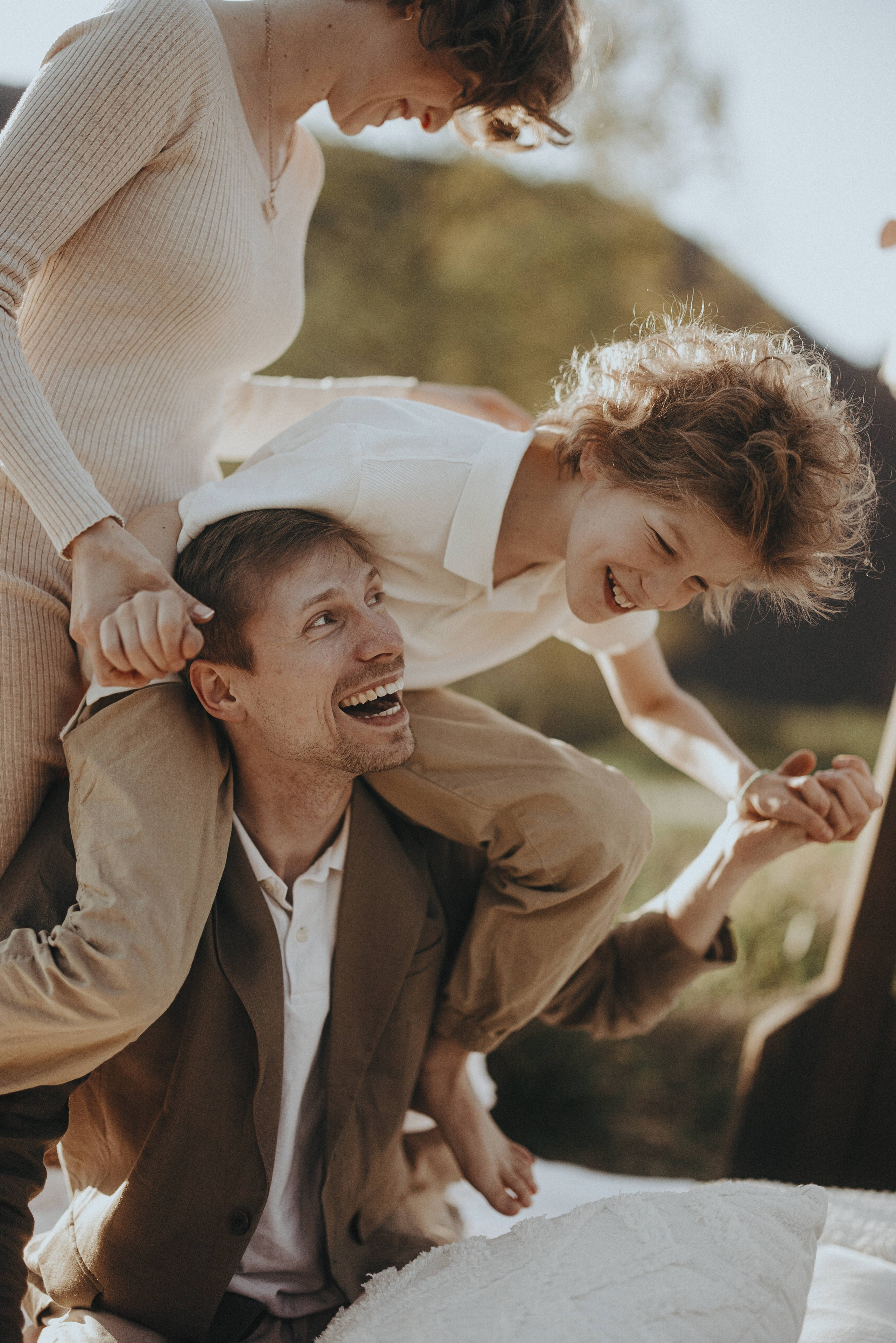 Family photo shoot at Pitt lake Vancouver BC. Ivan Skufinsky — wedding and family photographer in Vancouver