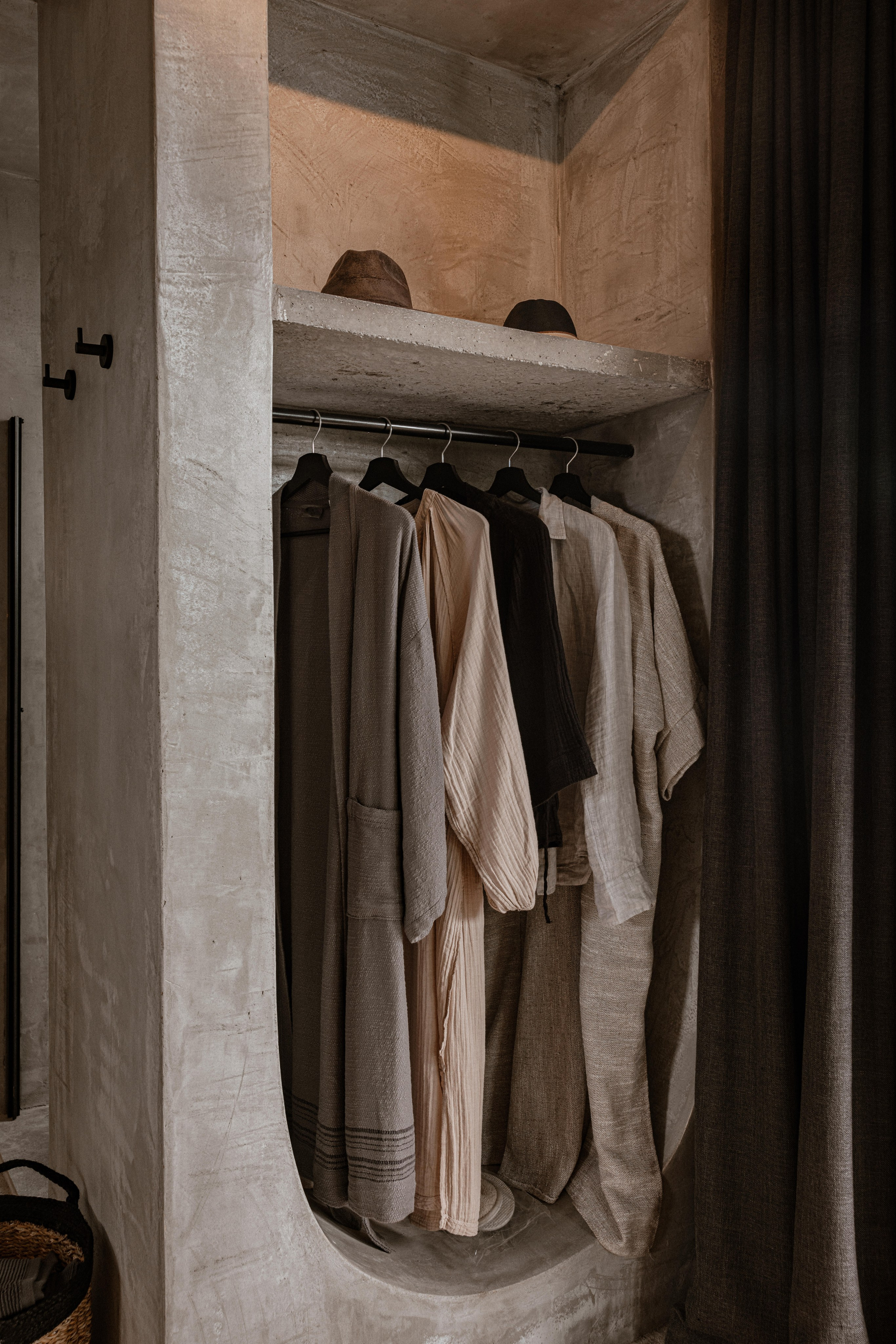 Interior photography and video shooting of a hotel in Bali style. Ivan Skufinsky — wedding and family photographer in Vancouver