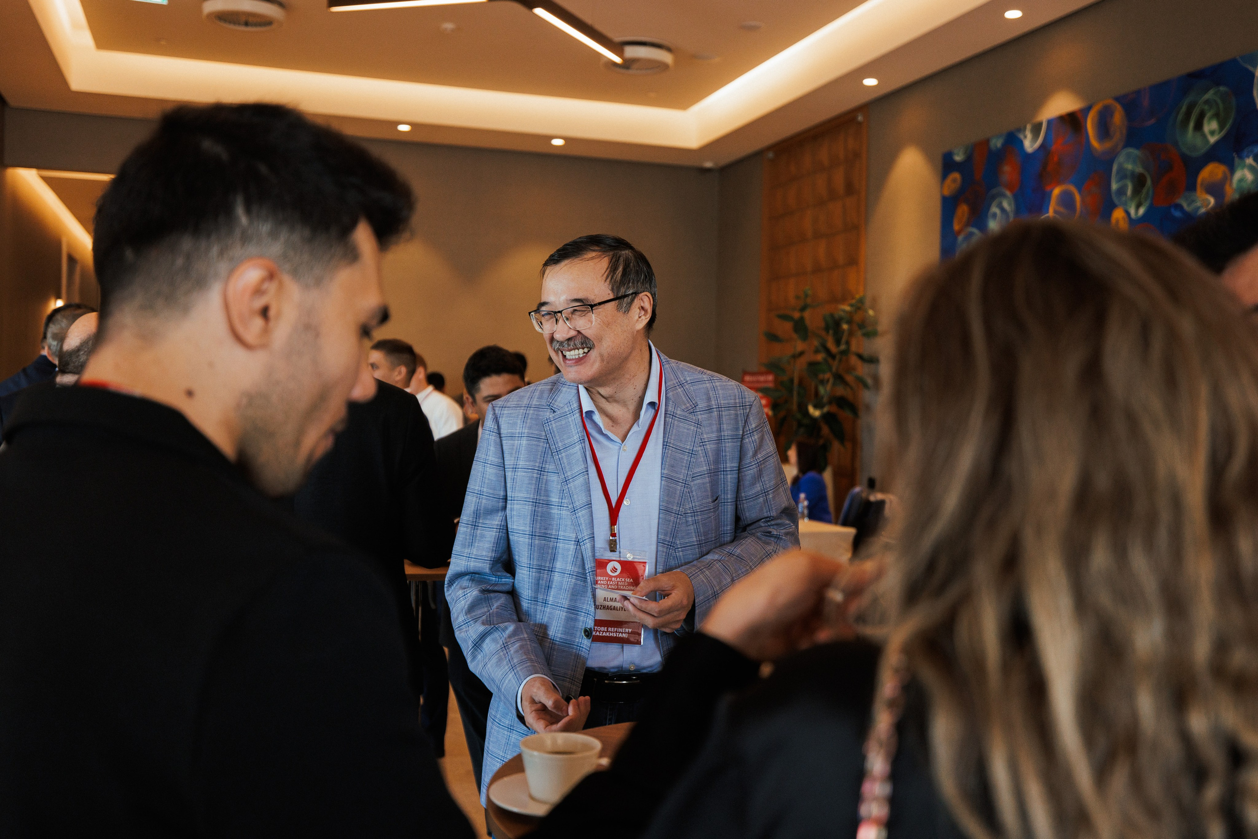 EXECUTIVE RETREAT Izmir Confidence Information Services. Ivan Skufinsky — wedding and family photographer in Vancouver