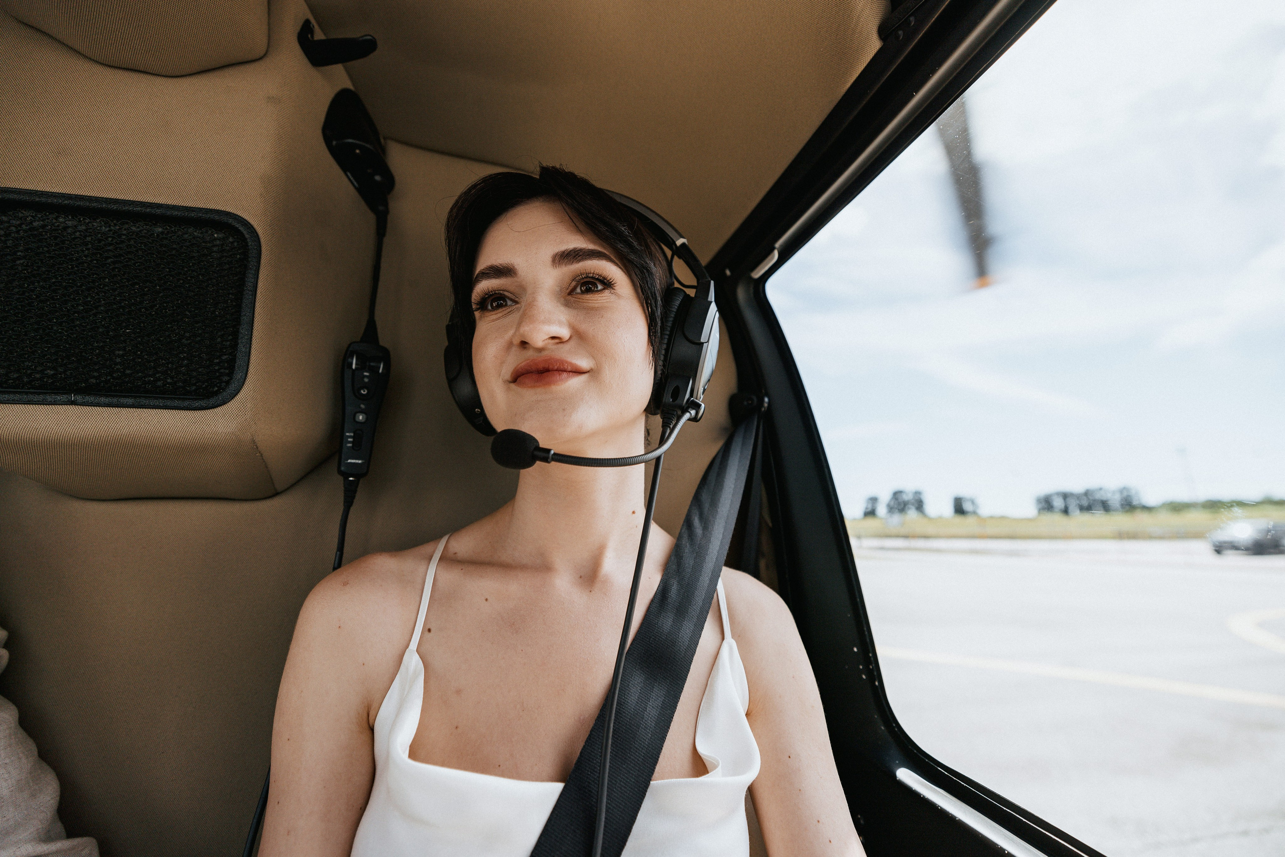 Sky-High Love: Stunning Vancouver Mountain Wedding Shoot by Helicopter. Ivan Skufinsky — wedding and family photographer in Vancouver