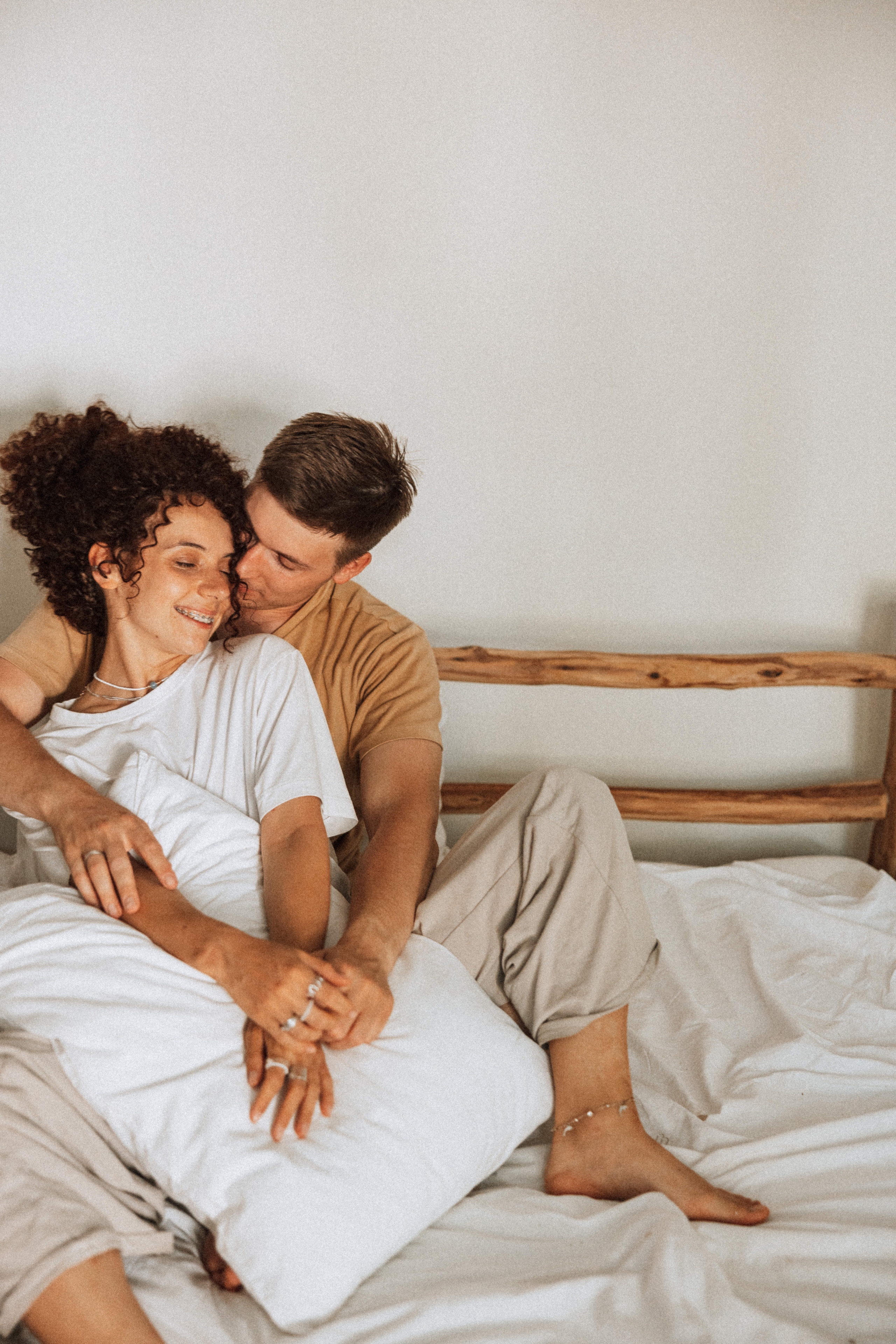 Couples love story photographer photo shoot Vancouver Burnaby Richmond. Ivan Skufinsky — wedding and family photographer in Vancouver