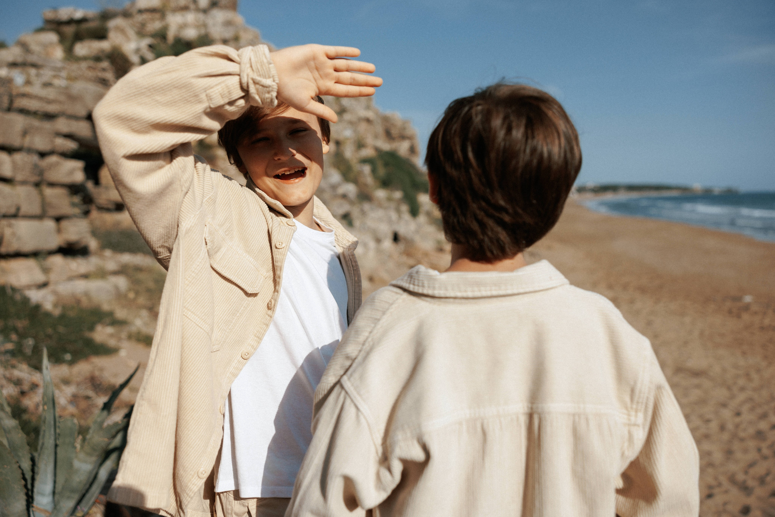 Family photo session on the beach in Vancouver BC Сanada. Twins. Ivan Skufinsky — wedding and family photographer in Vancouver